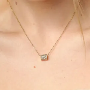 14K Gold Round Pendant Necklace