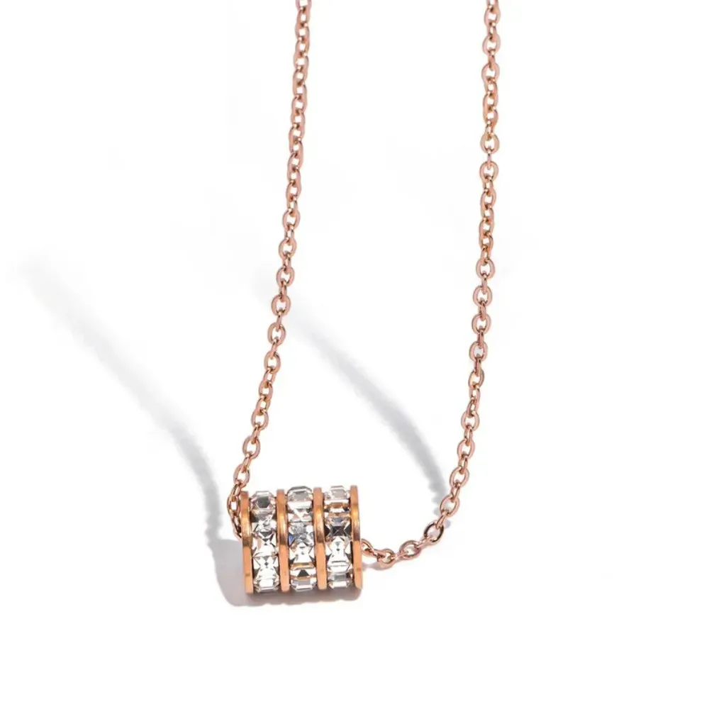 14K Gold Round Pendant Necklace
