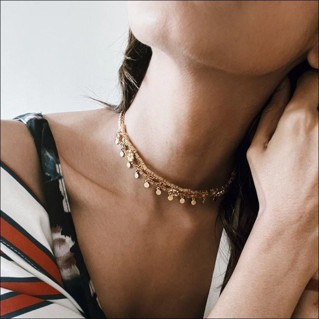 AHILIYA CHOKER NECKLACE