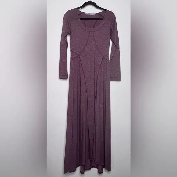 Athleta weekender long sleeve maxi dress burgundy size small