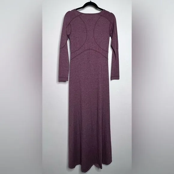 Athleta weekender long sleeve maxi dress burgundy size small