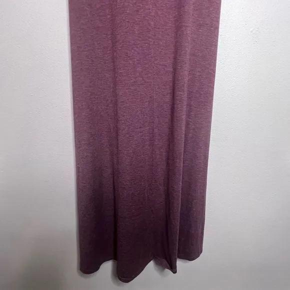 Athleta weekender long sleeve maxi dress burgundy size small