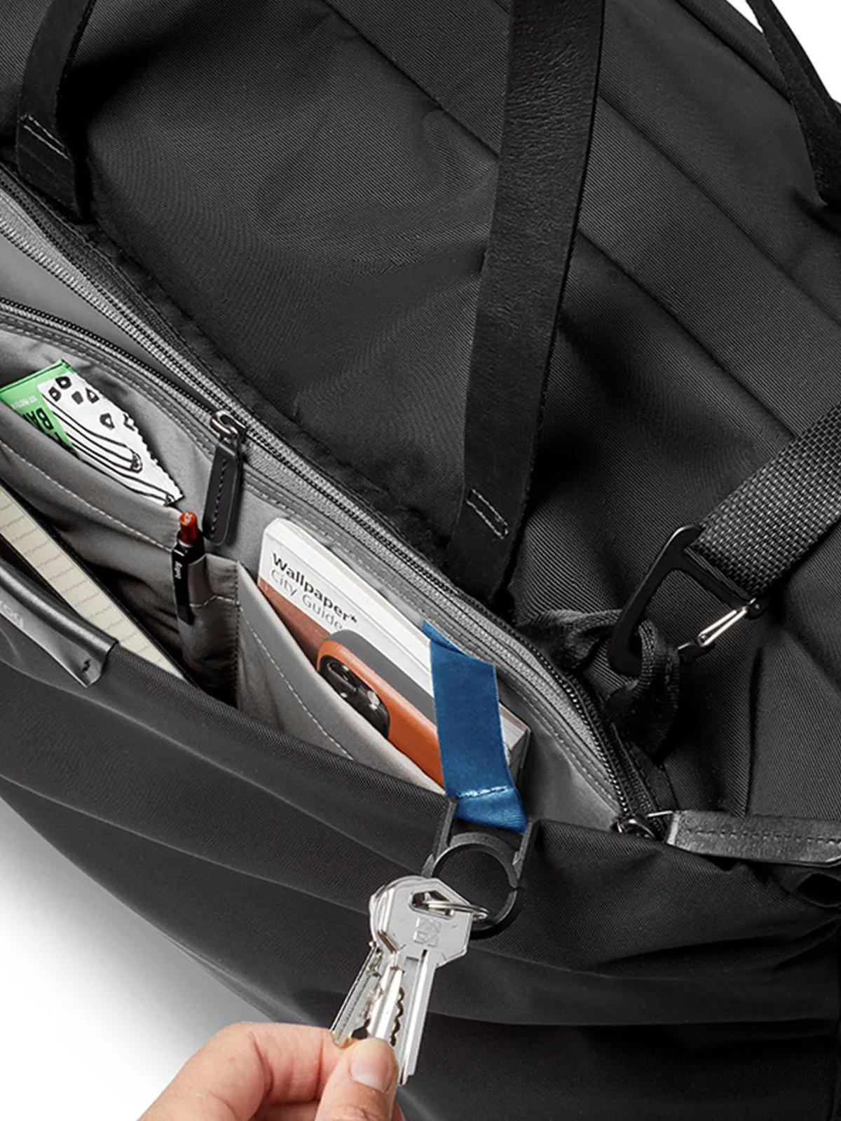 Bellroy Weekender Black 30L