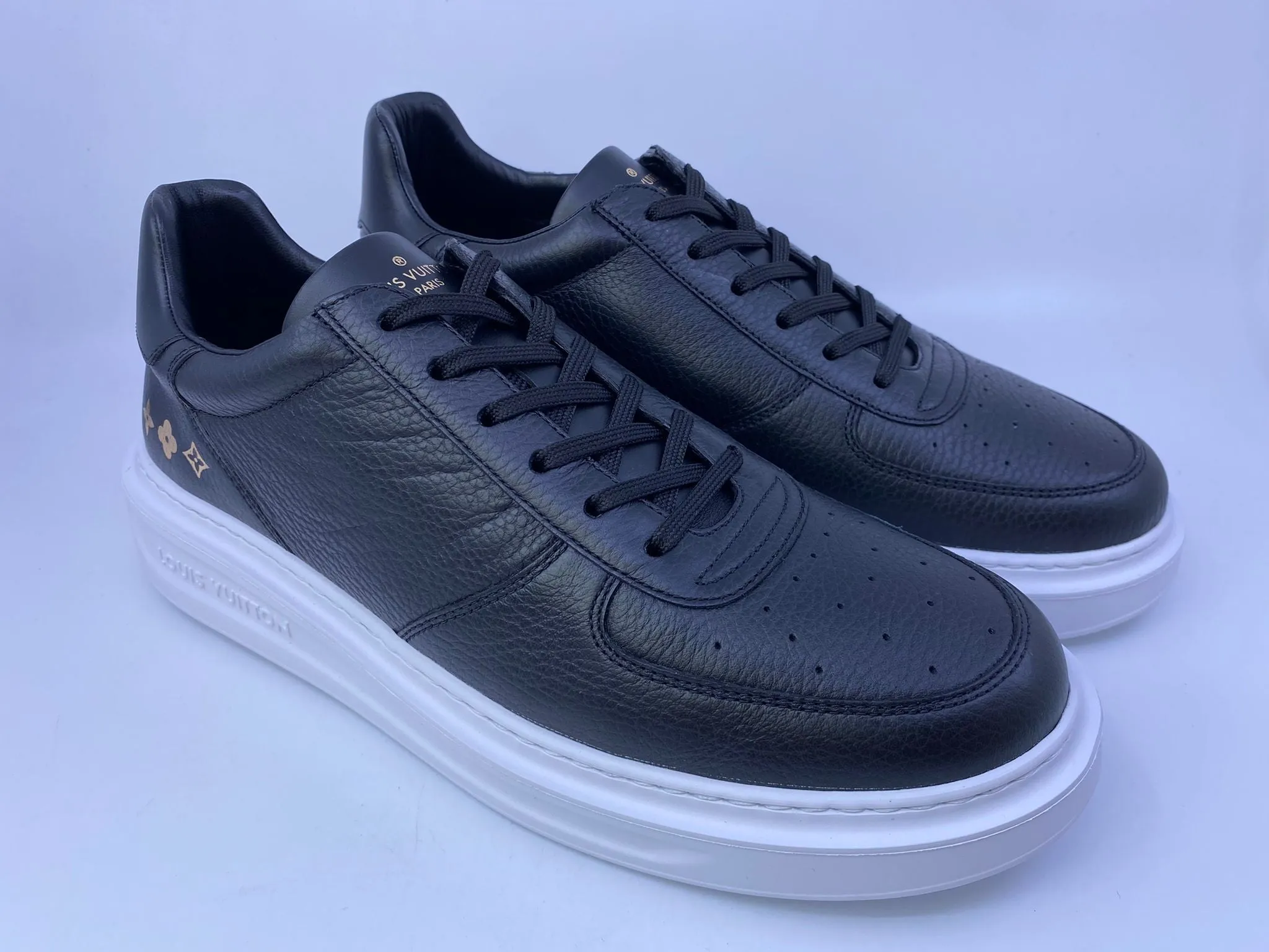 Beverly Hills Sneaker