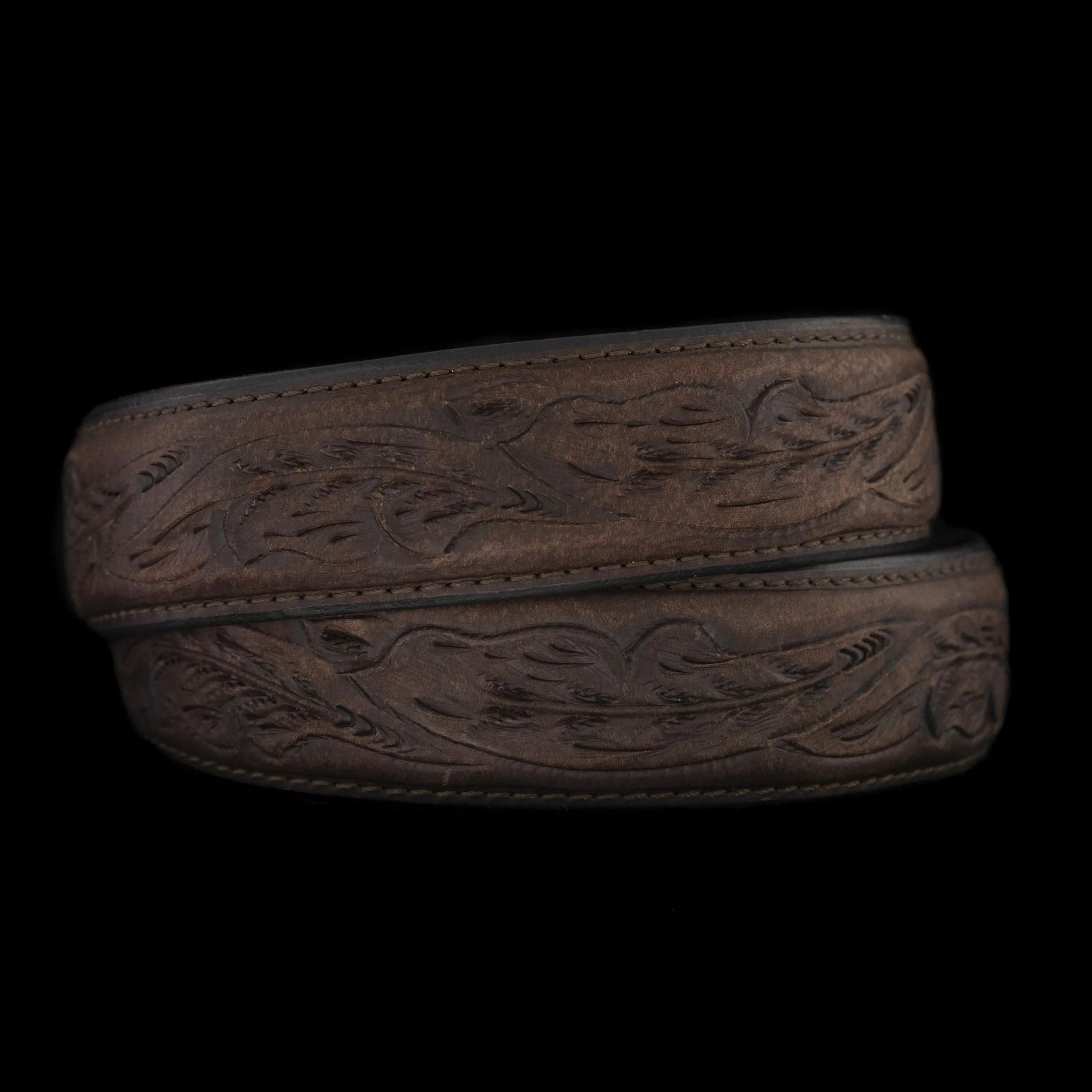 Bison Tooled Oak Leaf
