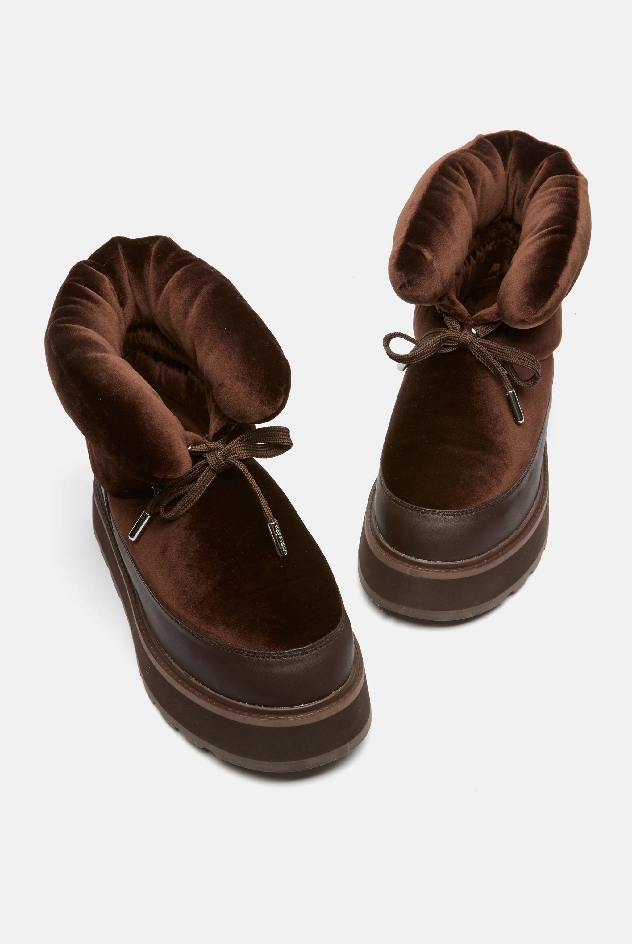 BITTER CHOCOLATE ULTRA VELOUR ALPINE BOOT