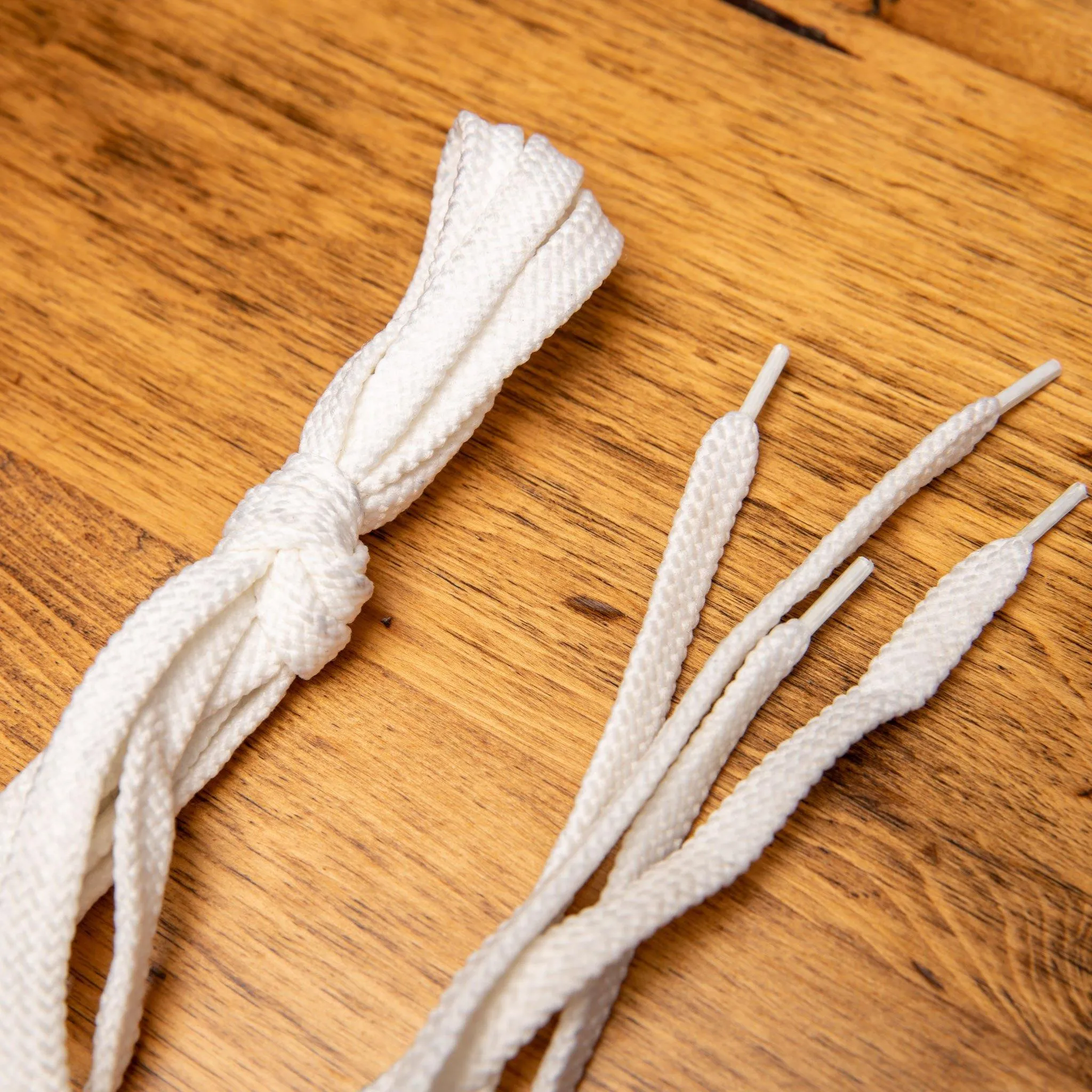Calzoleria Toscana Dip-Dyed Lace