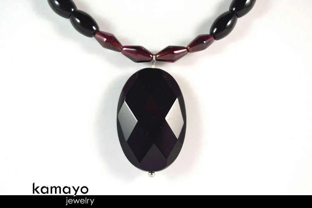CAPRICORN CHARM NECKLACE - Faceted Black Onyx Pendant and Red Garnet Beads