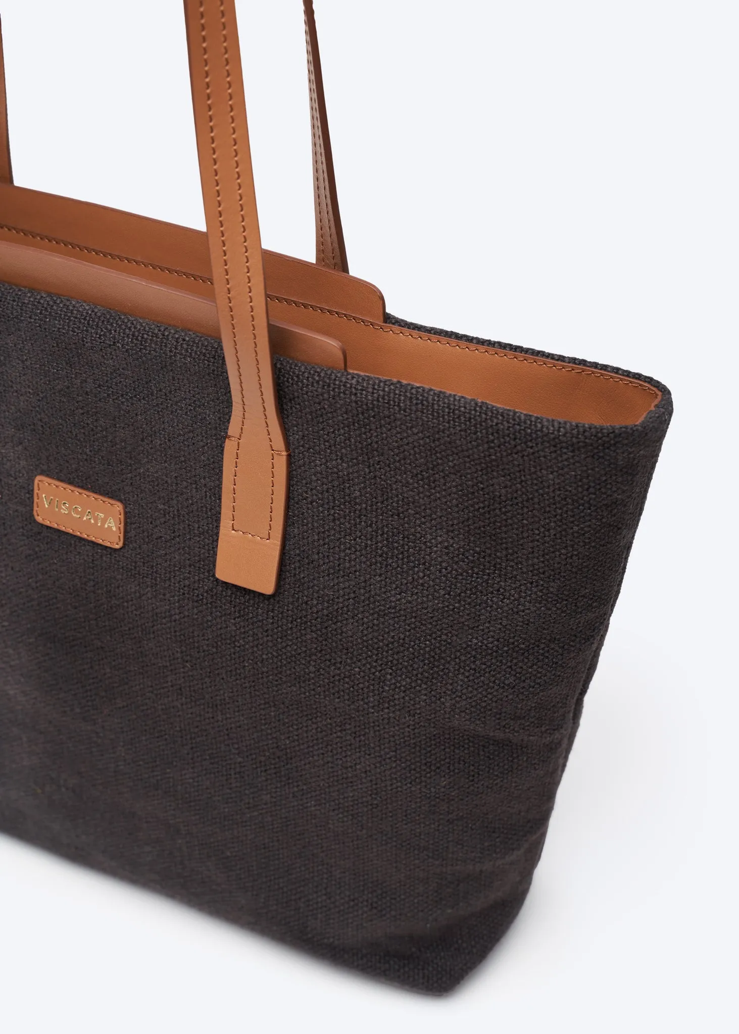 Cassis Canvas Shoulder Handbag