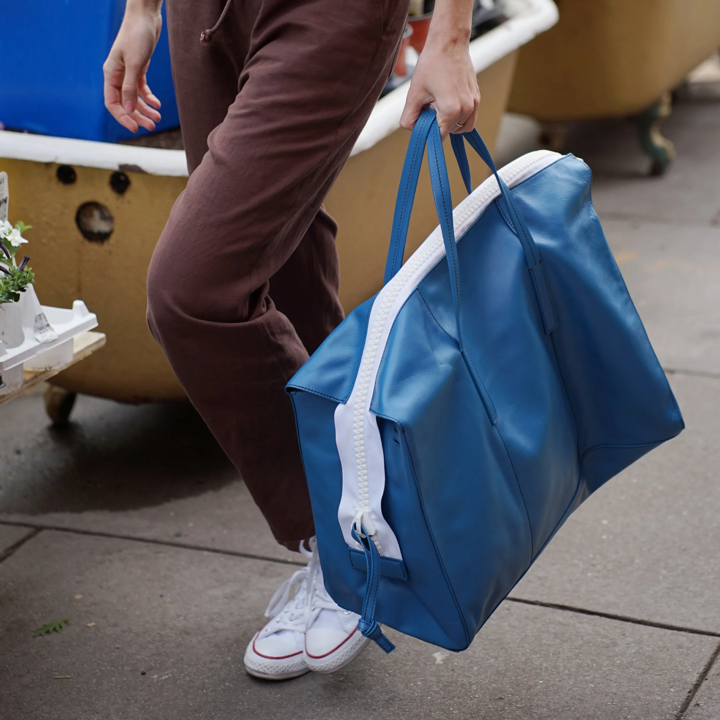 Curbside - Denim White