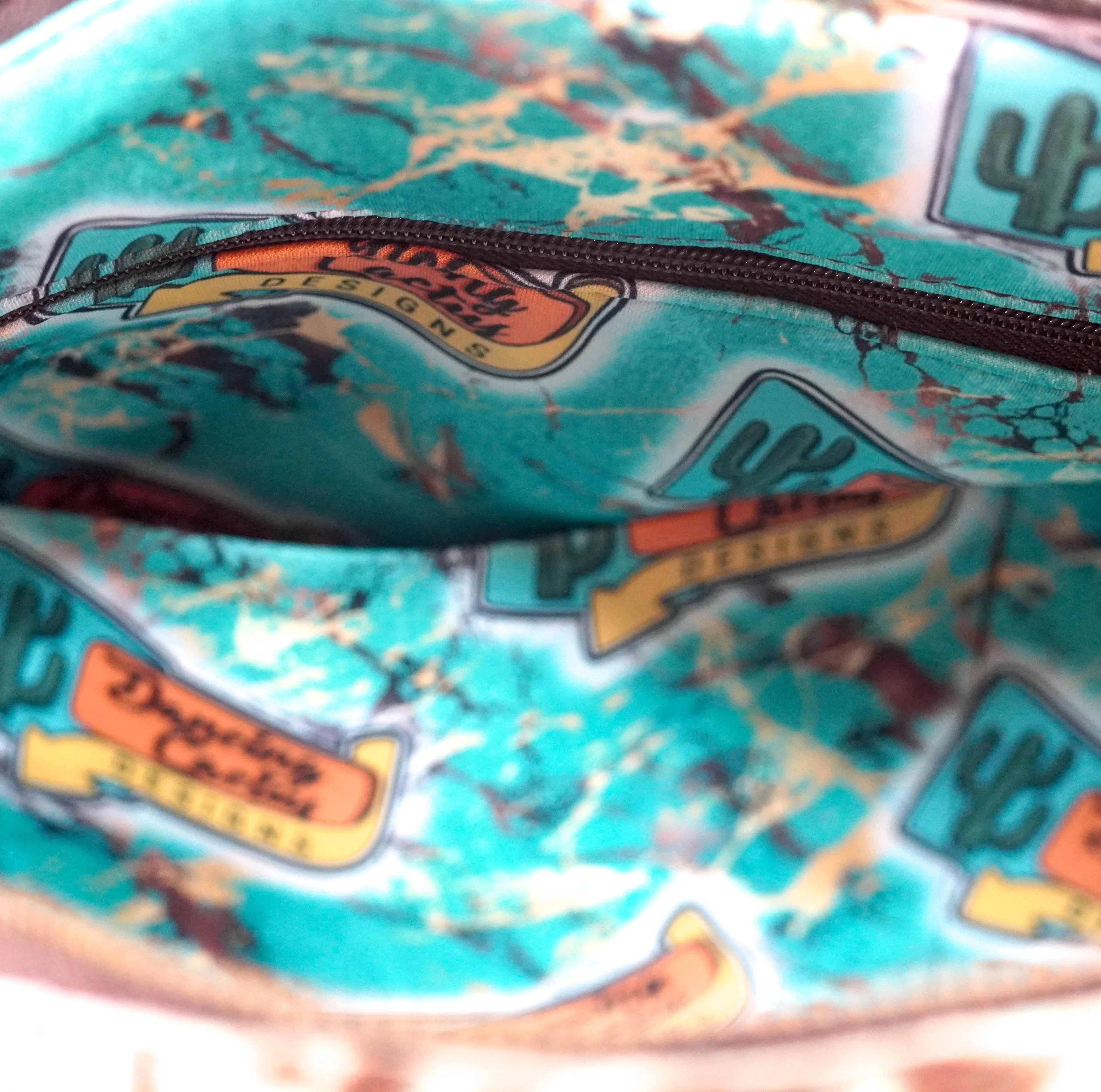 Duffel - Black & White w/ Turquoise tool