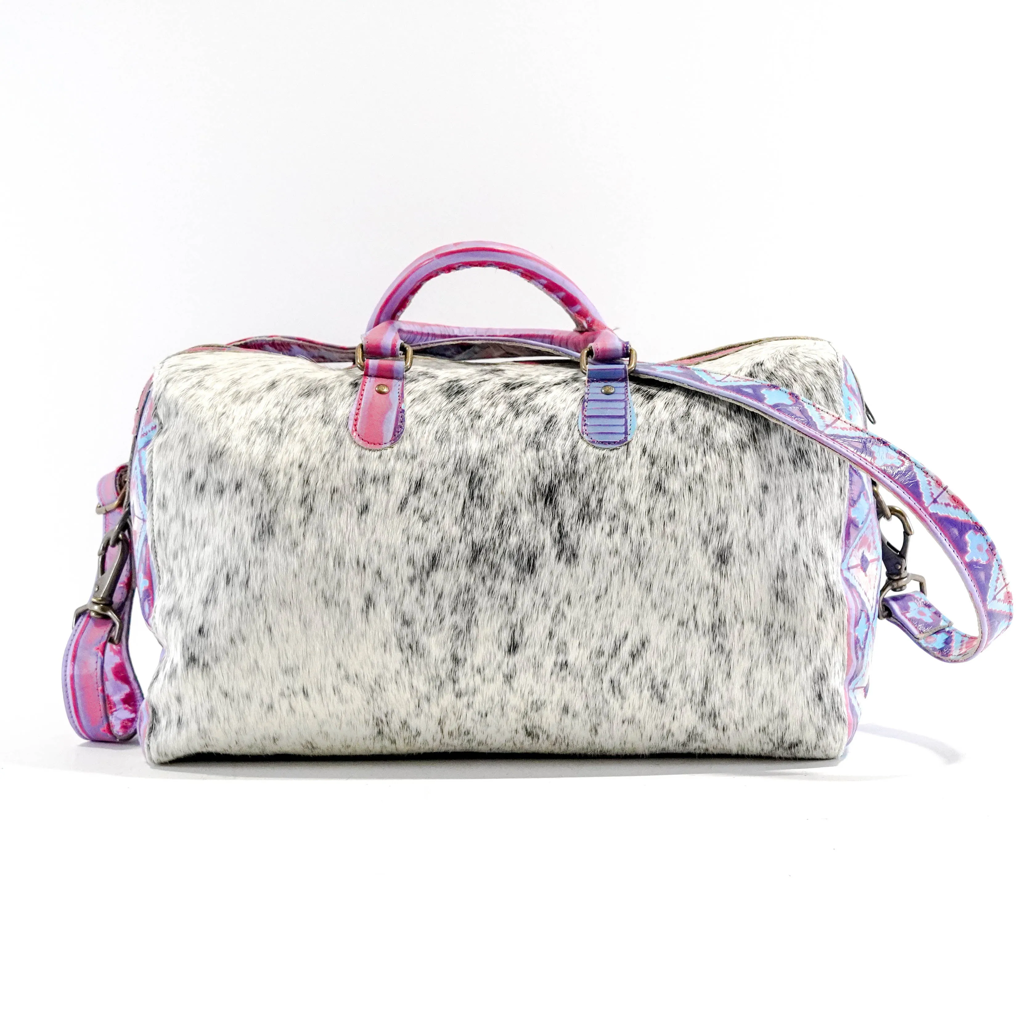 Duffel - Black & White w/ Unicorn Navajo