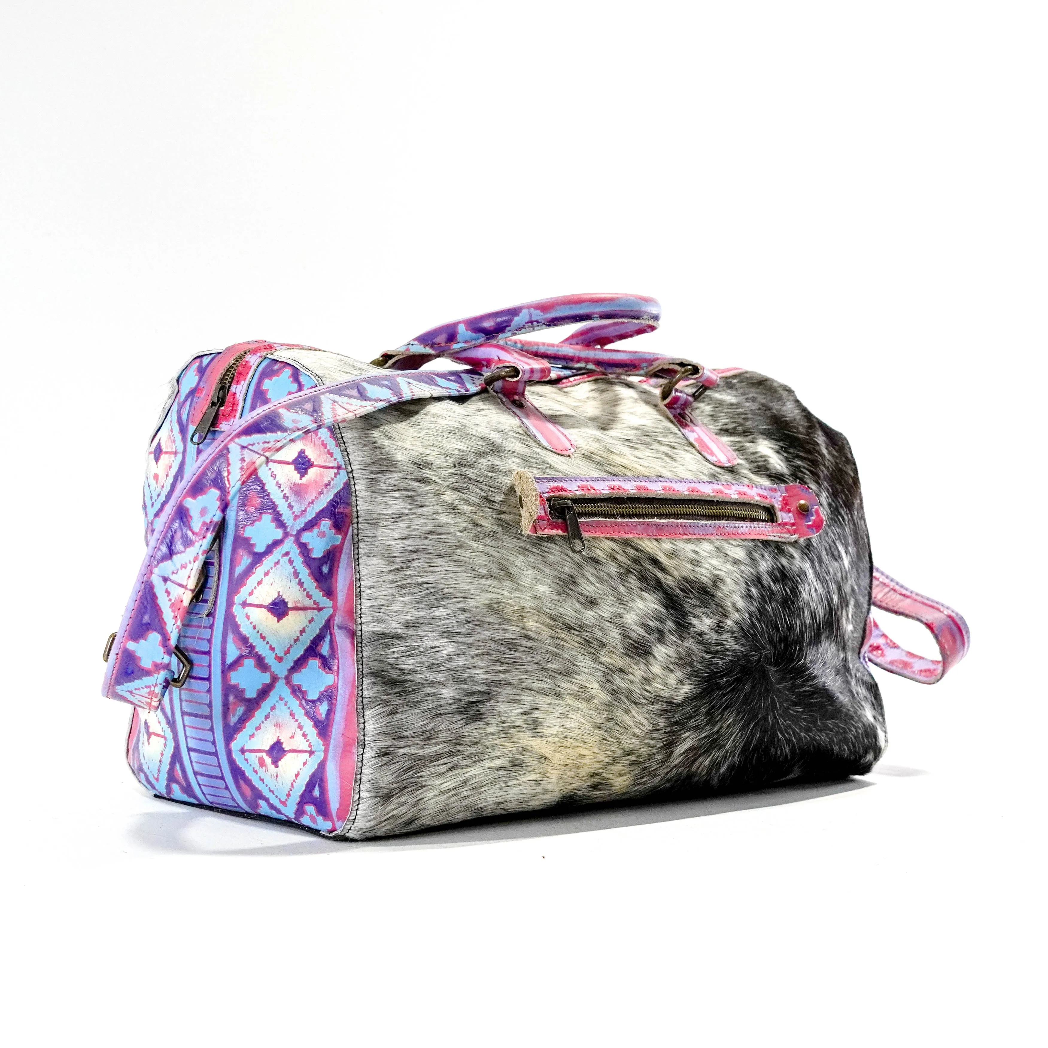 Duffel - Black & White w/ Unicorn Navajo