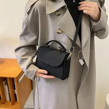 Elegant PU Leather Handbag – Stylish and Versatile for Any Occasion