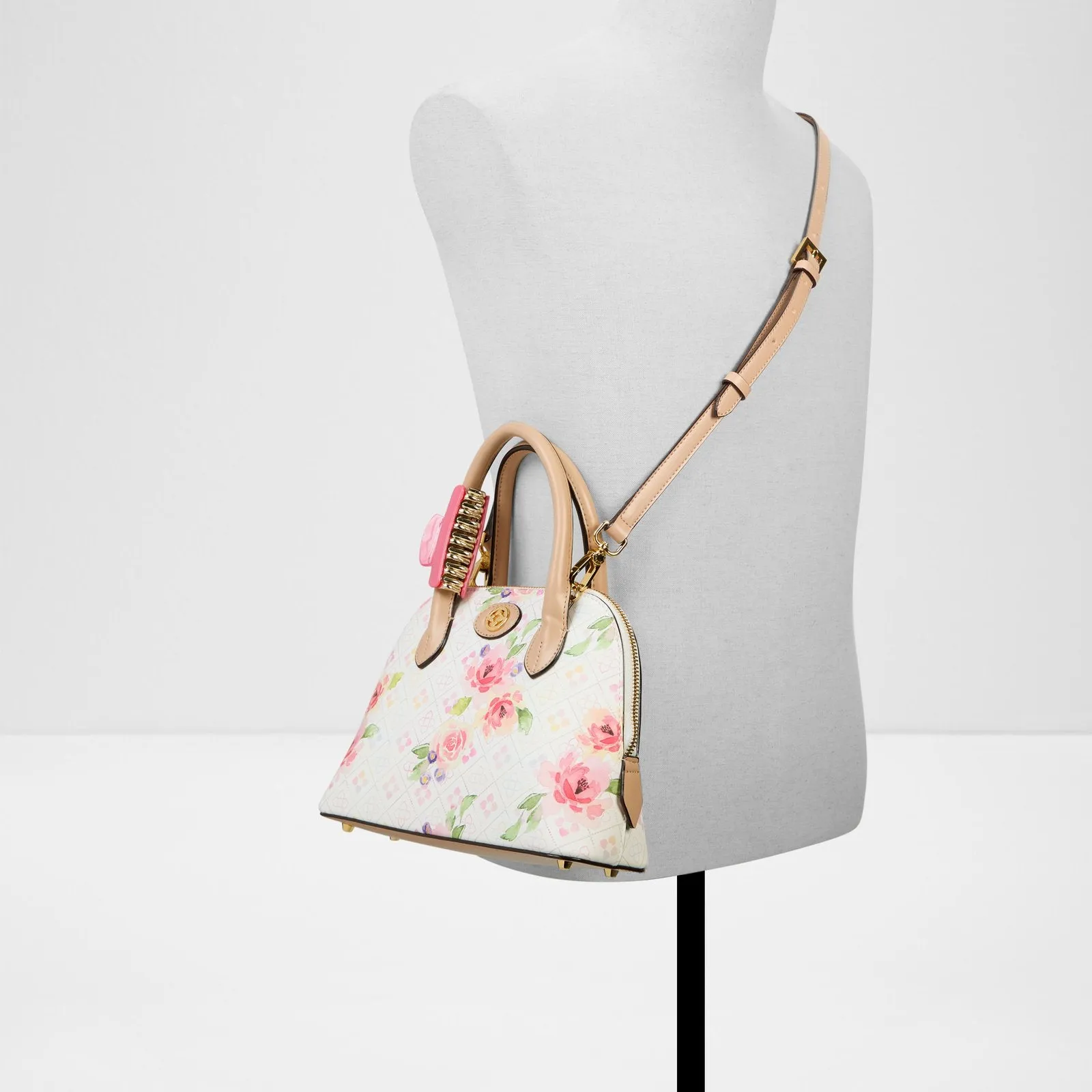Eloisie / Satchel