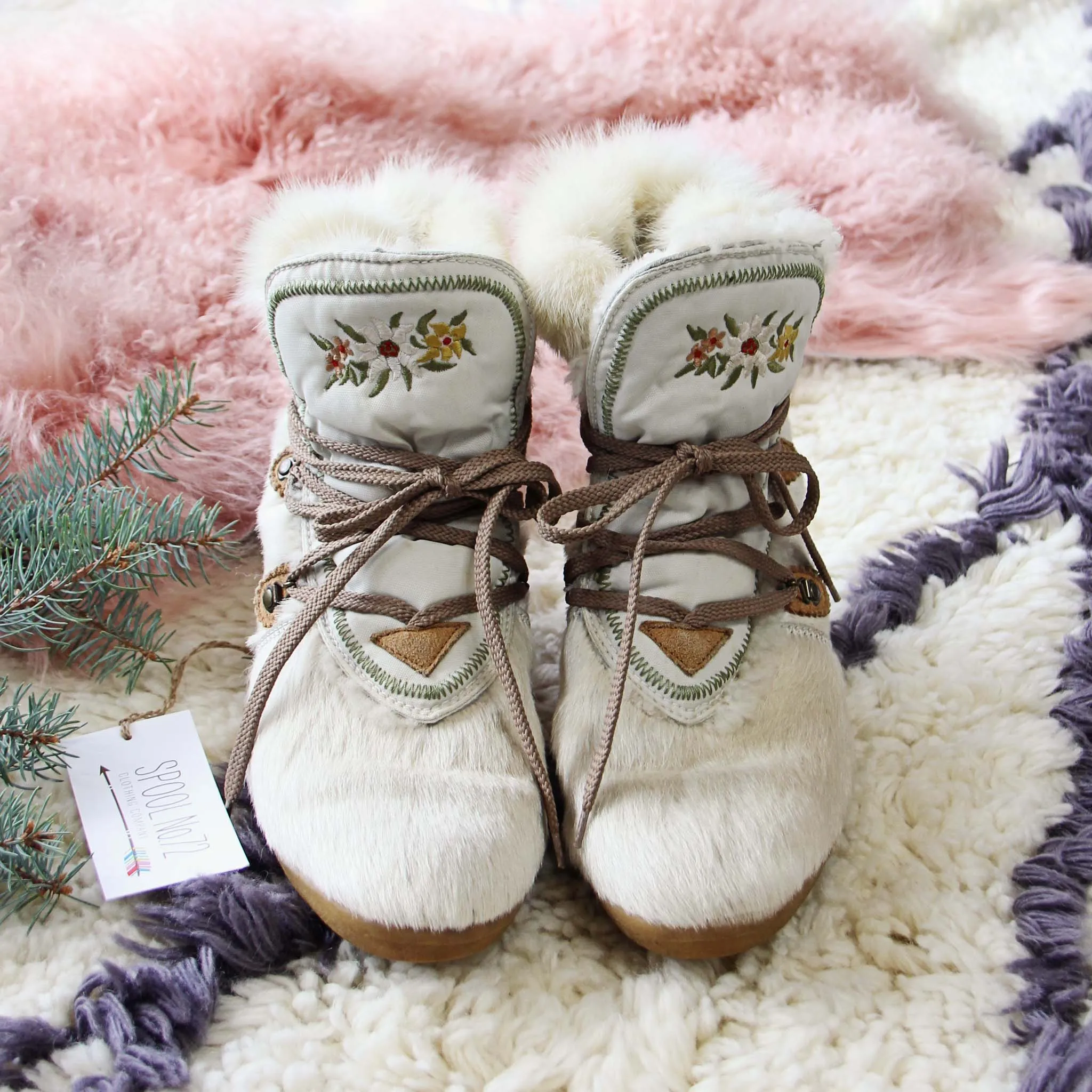 Flurry Vintage Snow Boots