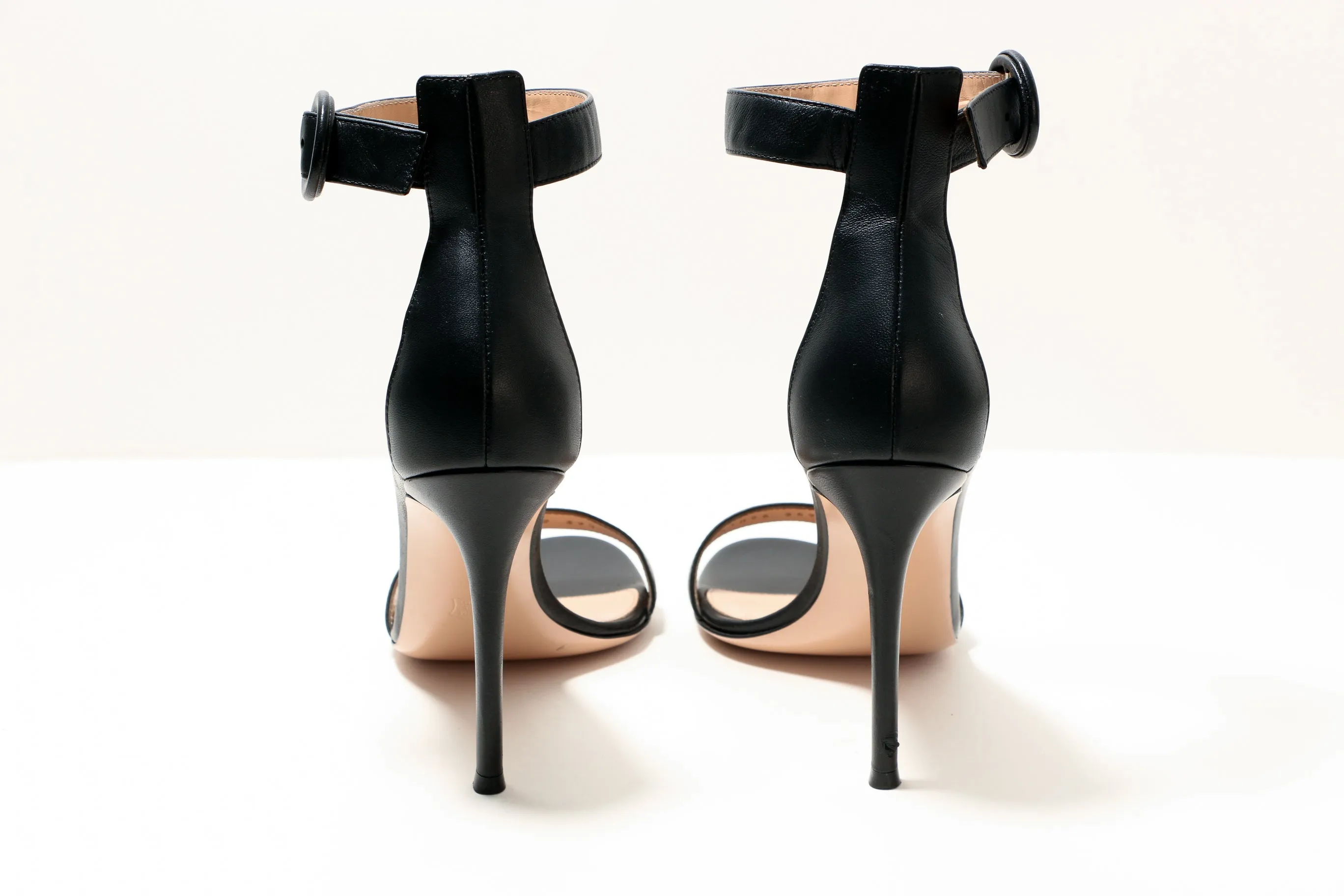 Gianvito Rossi Leather Portofino Heels 39.5