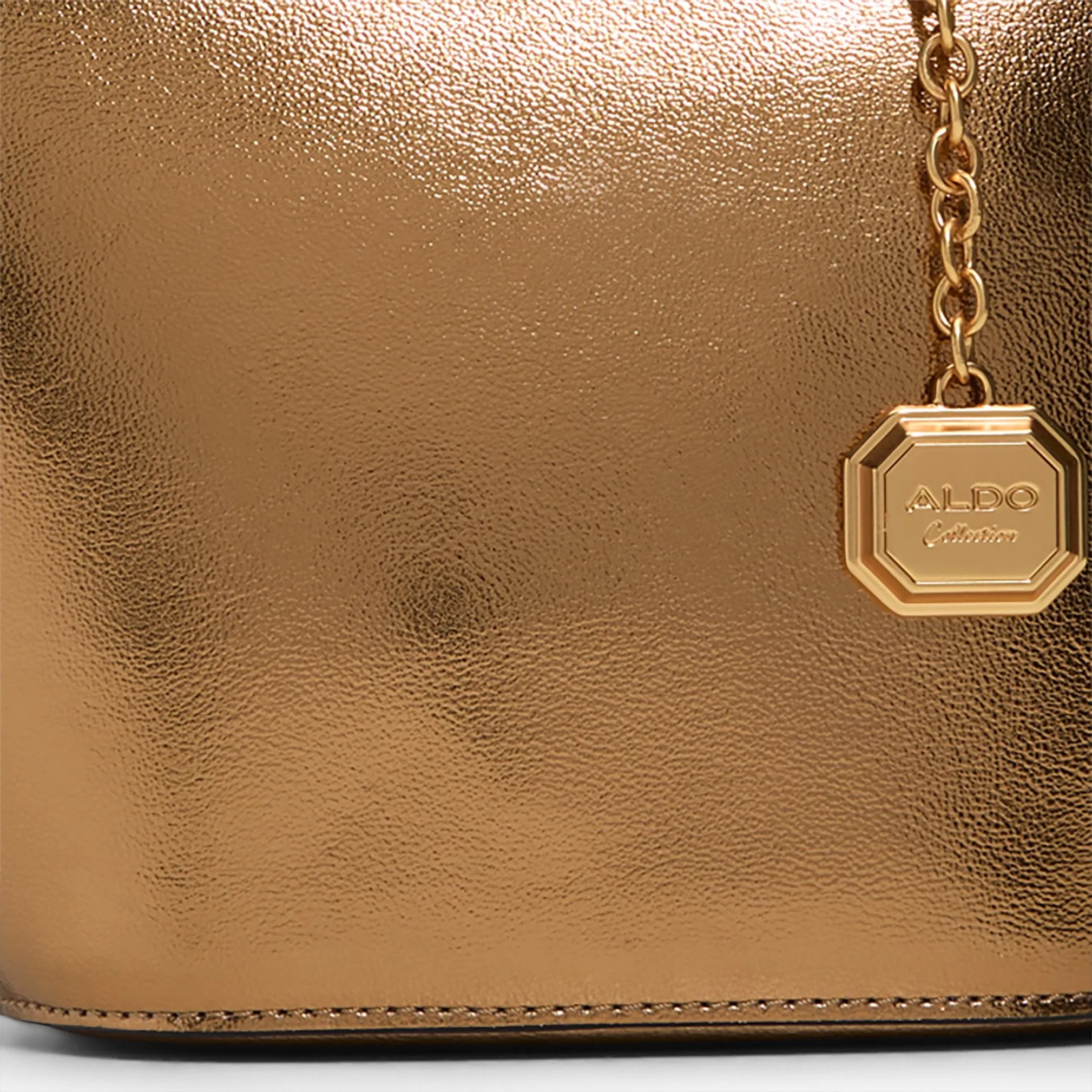 Goldenview / Satchel