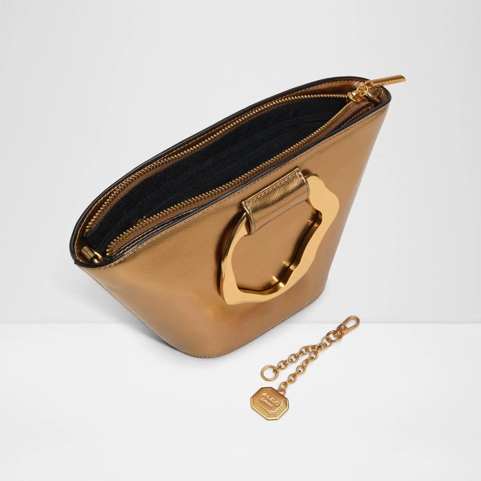 Goldenview / Satchel