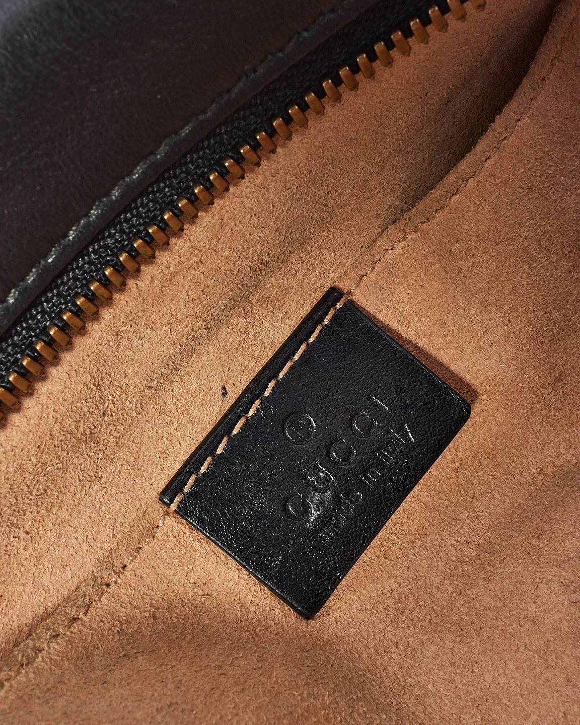 Gucci Black Leather Matlassé Marmont Small Camera Bag