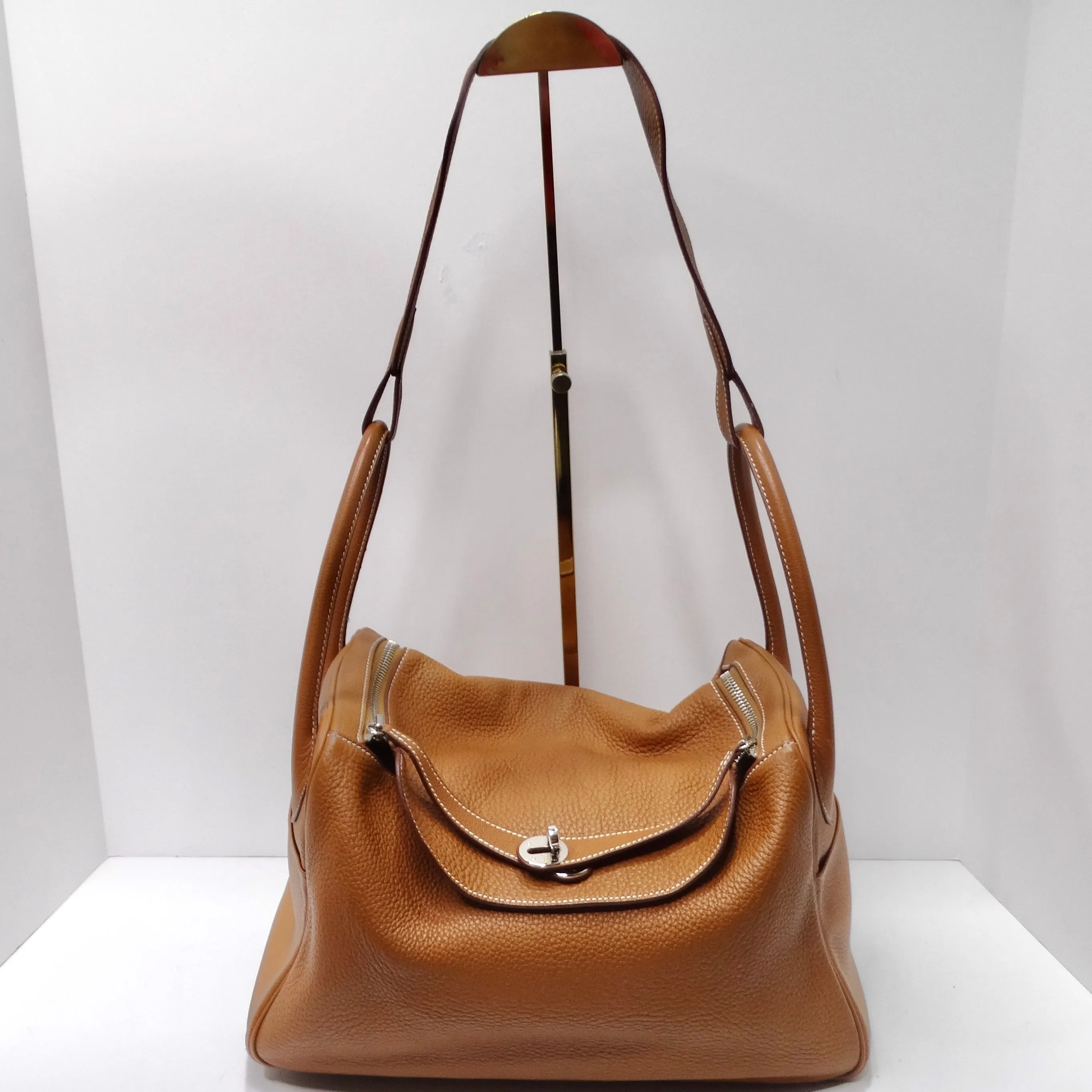 Hermès Lindy 34 Gold Clemence Leather Shoulder Bag