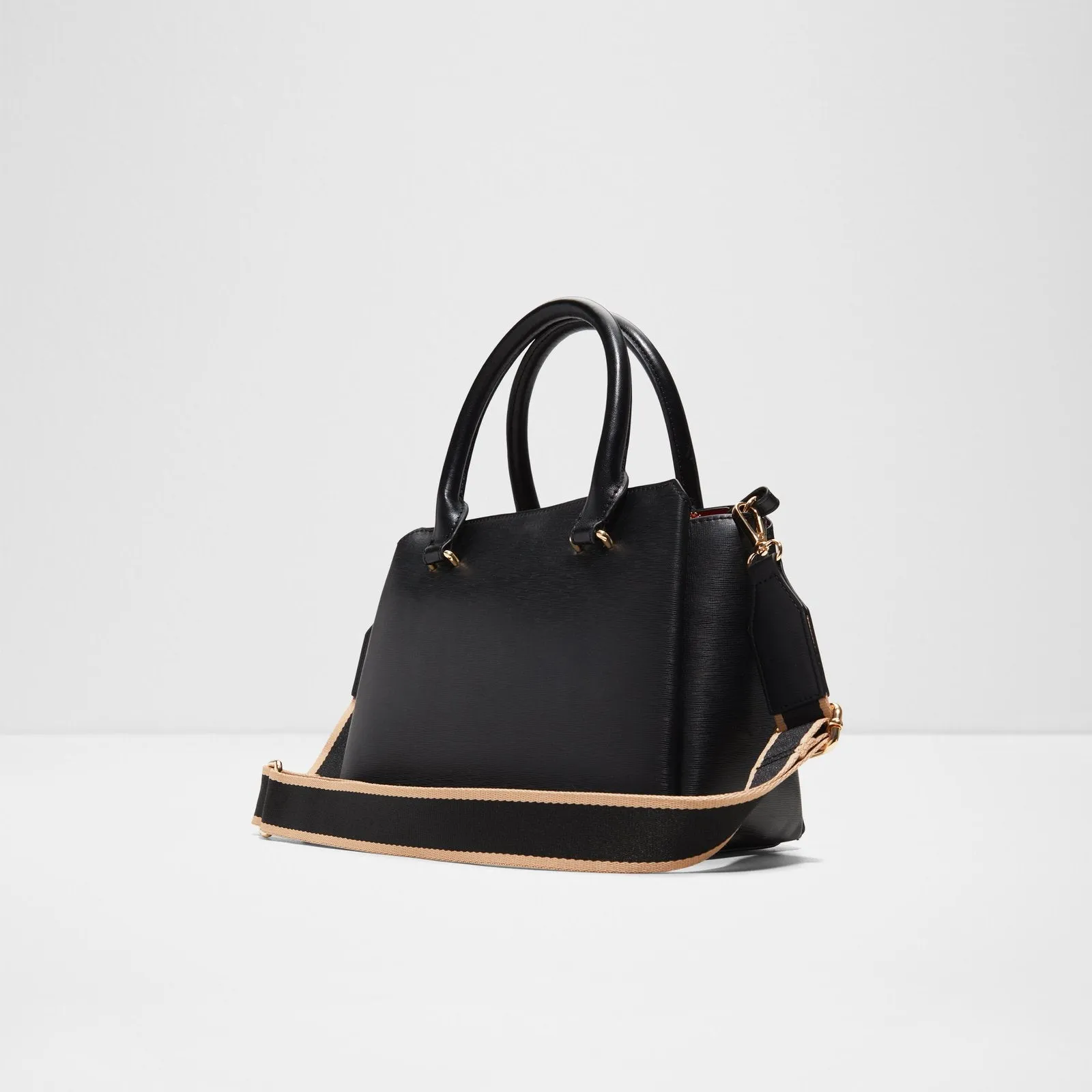 Kederasean / Satchel
