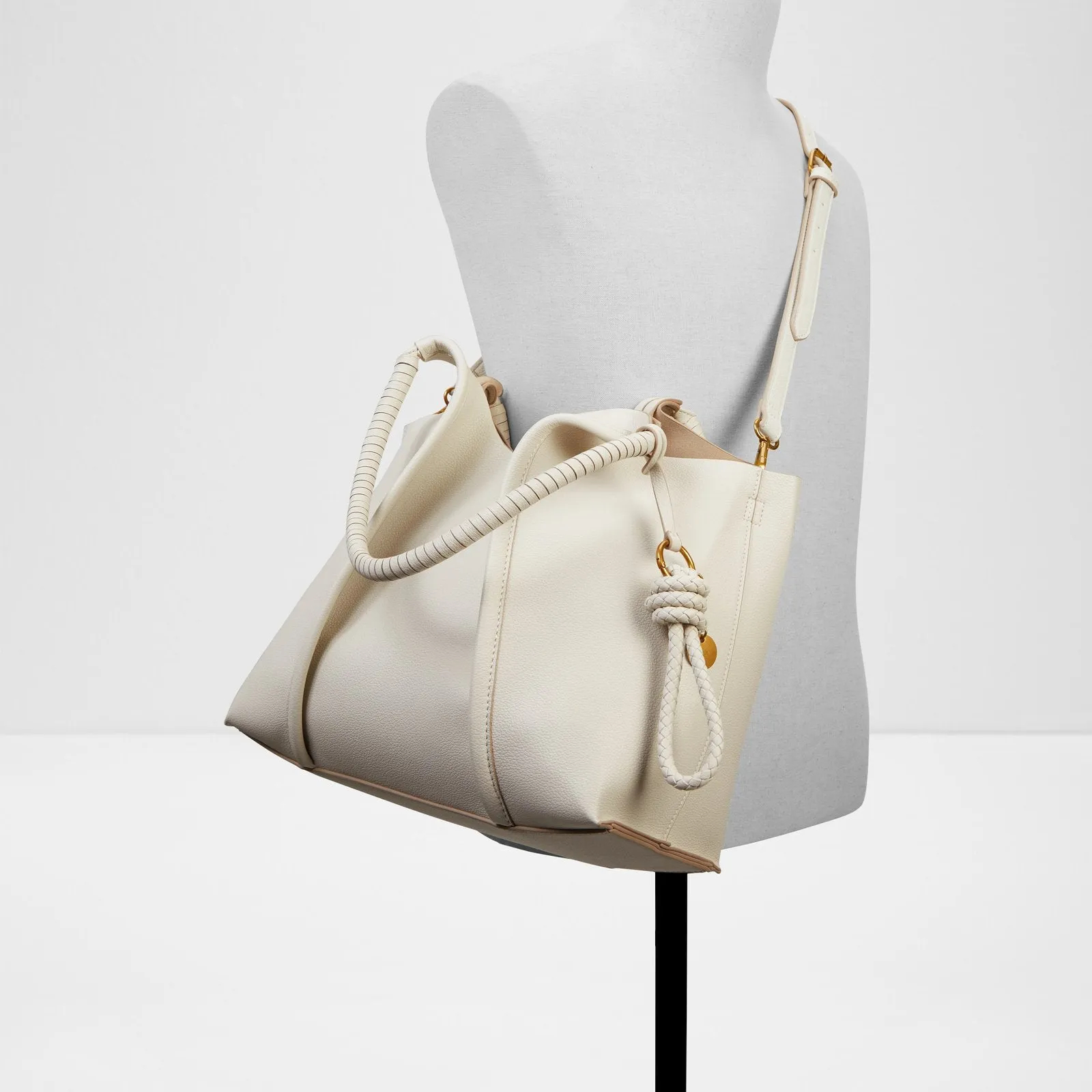 Kylinia / Satchel