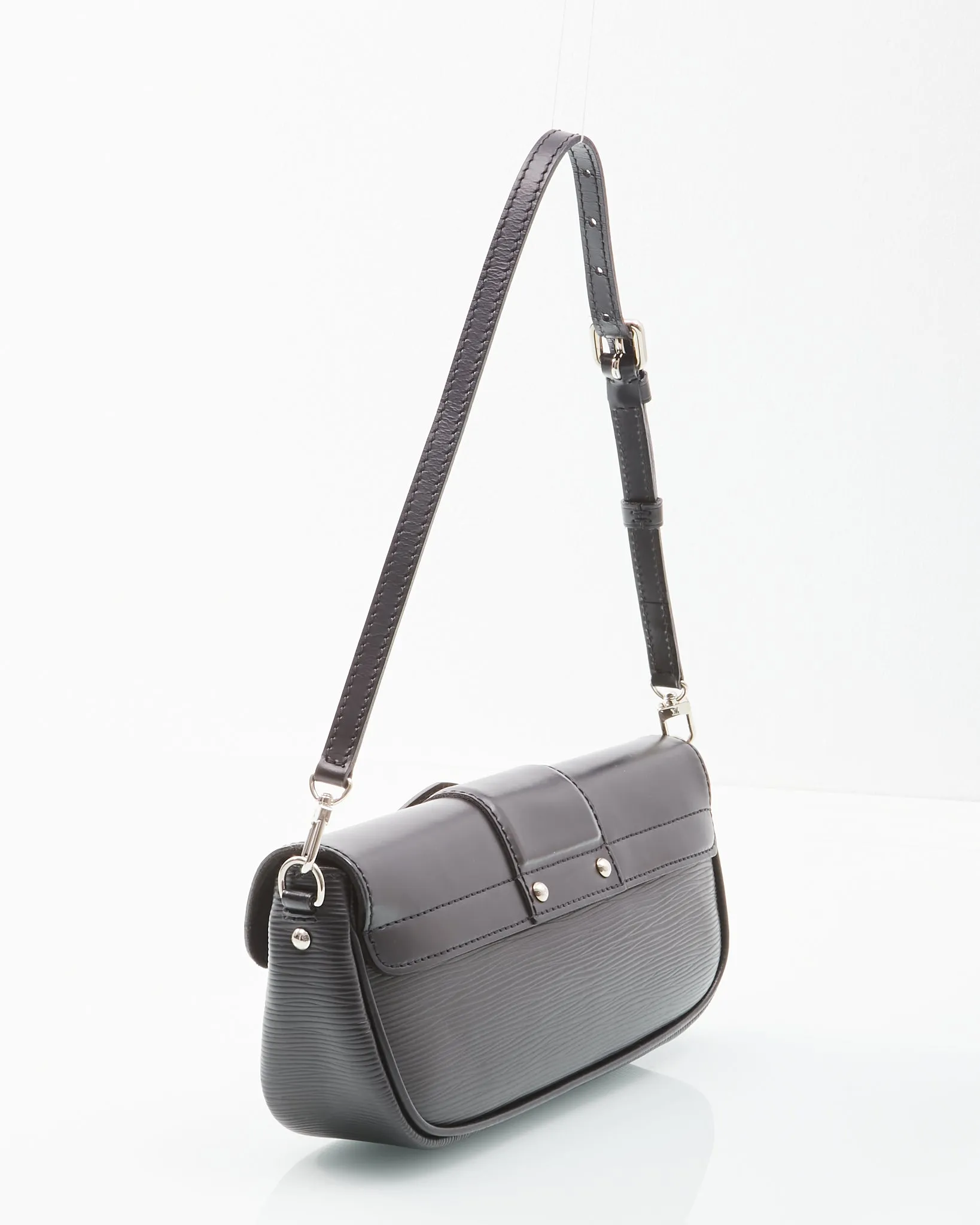 Louis Vuitton Black Epi Leather Pochette Montaigne Shoulder Bag