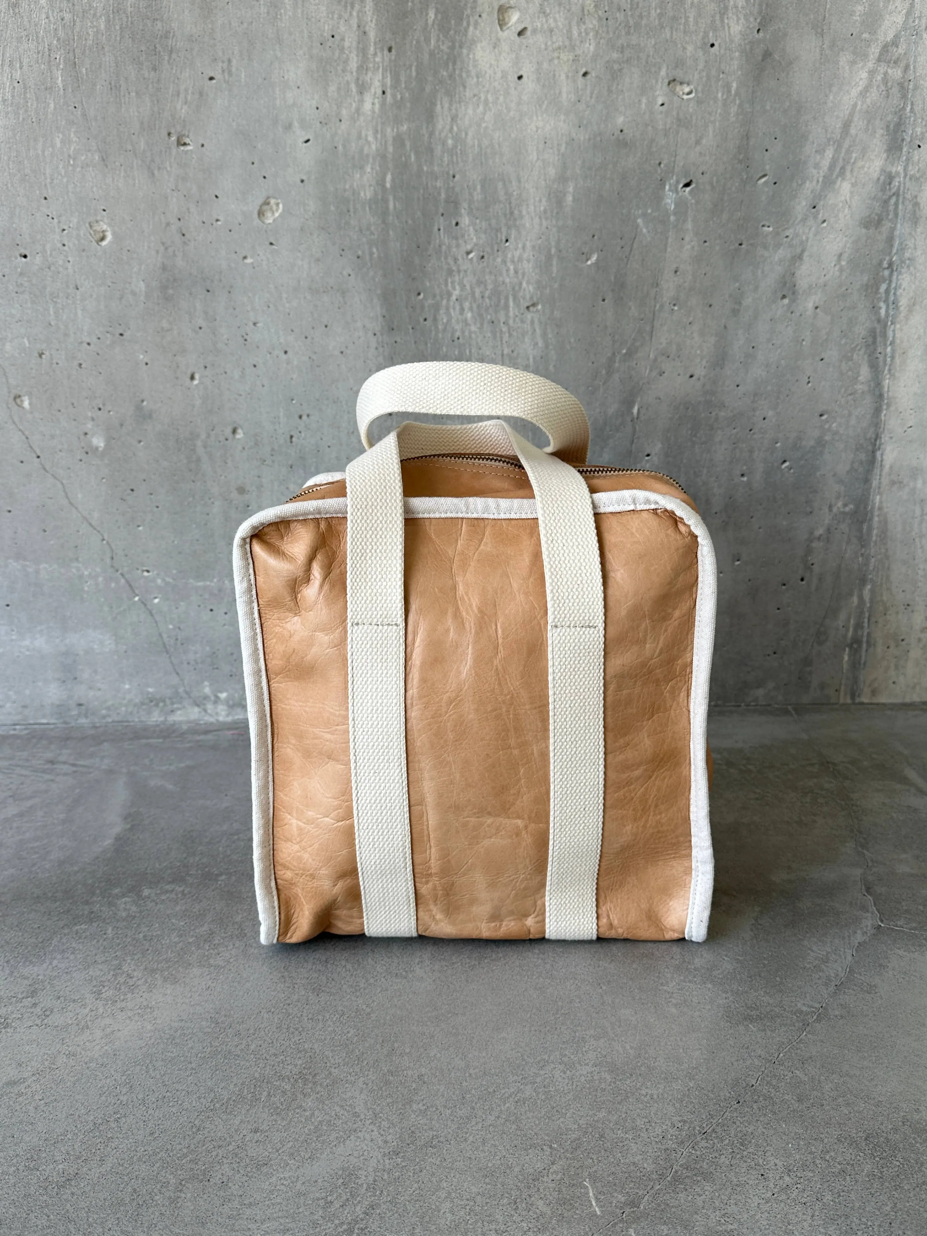 LUCU SMALL [ funny ] - weekender small - 100% cow leather