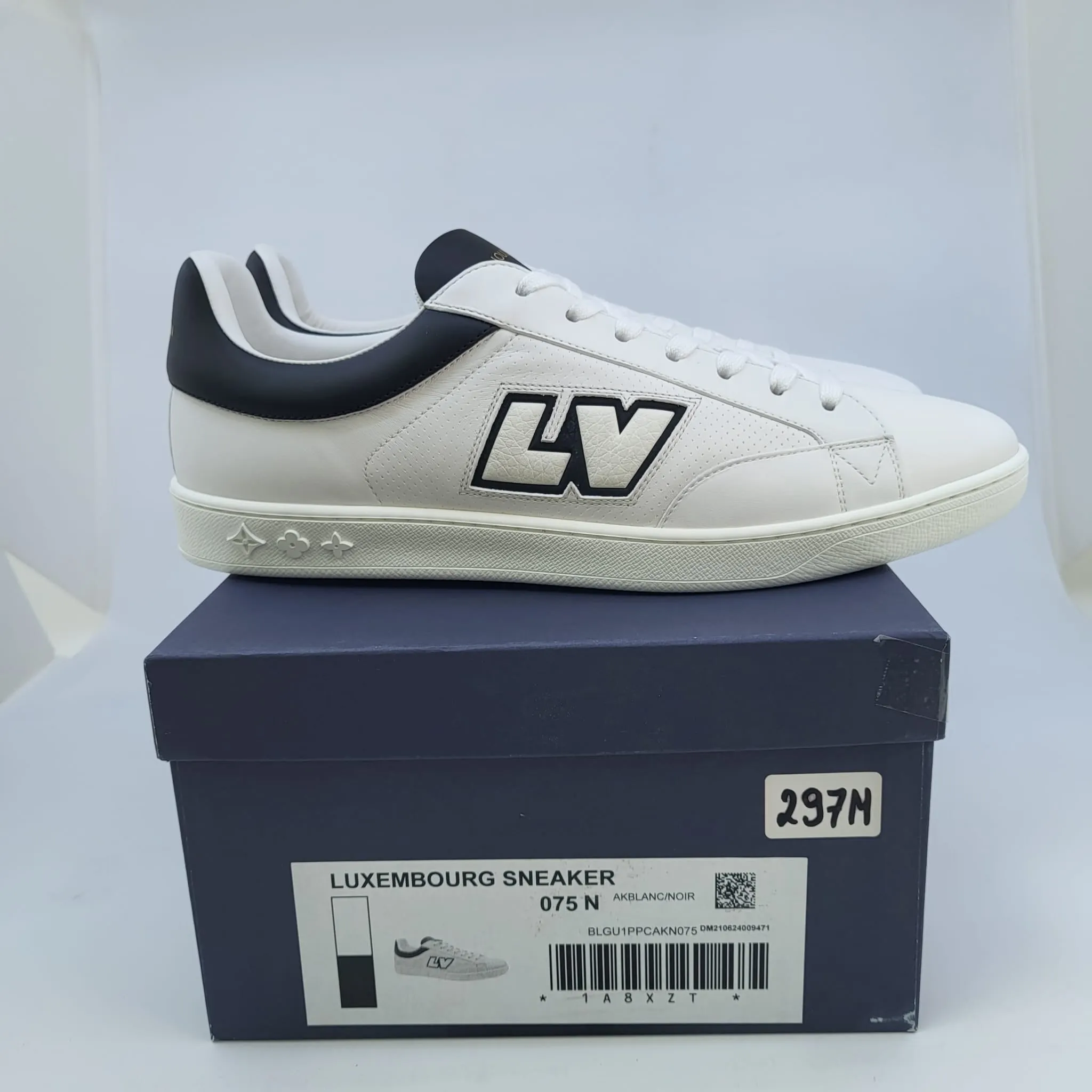 Luxembourg Sneaker