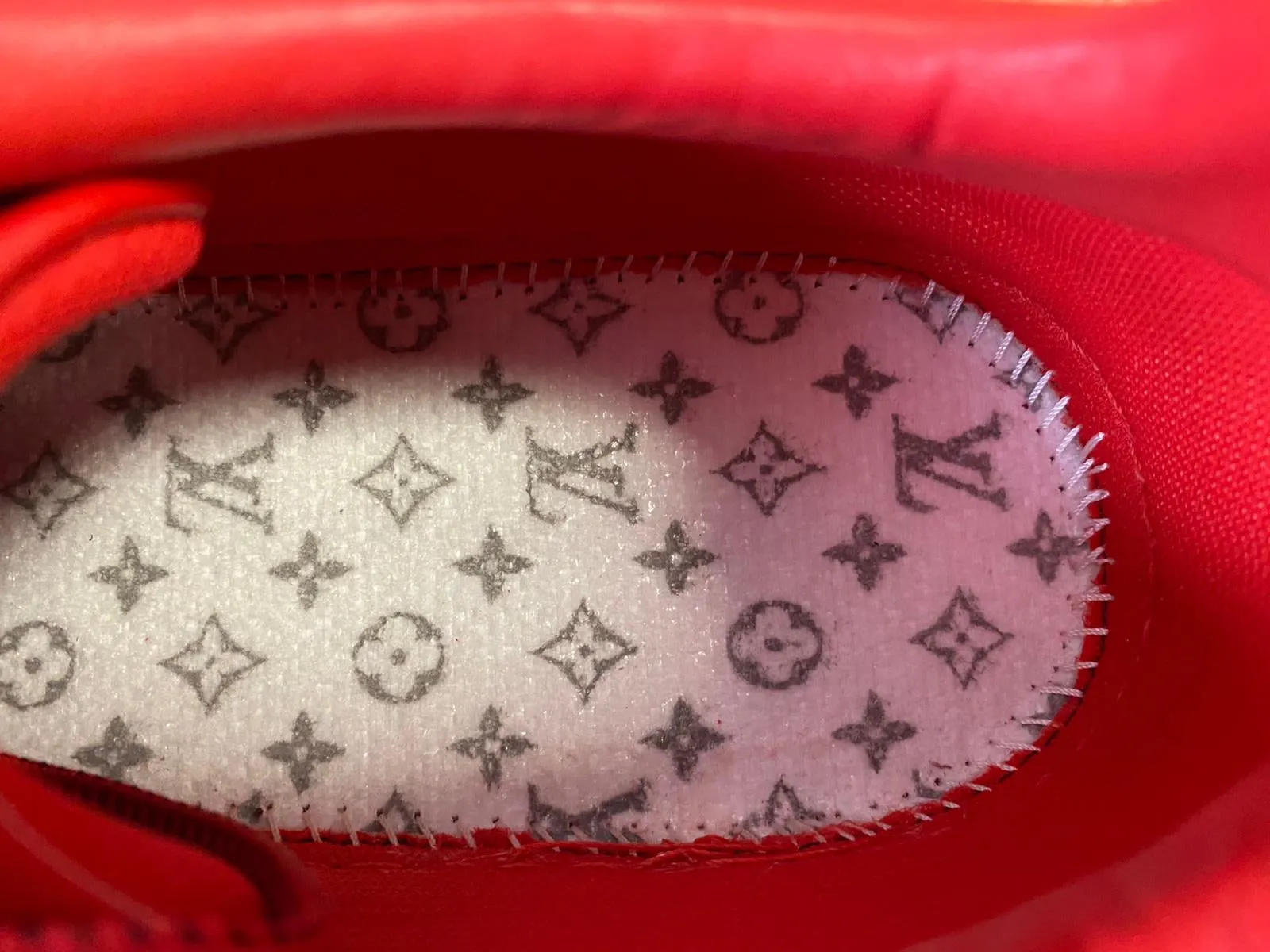 Luxembourg Sneaker