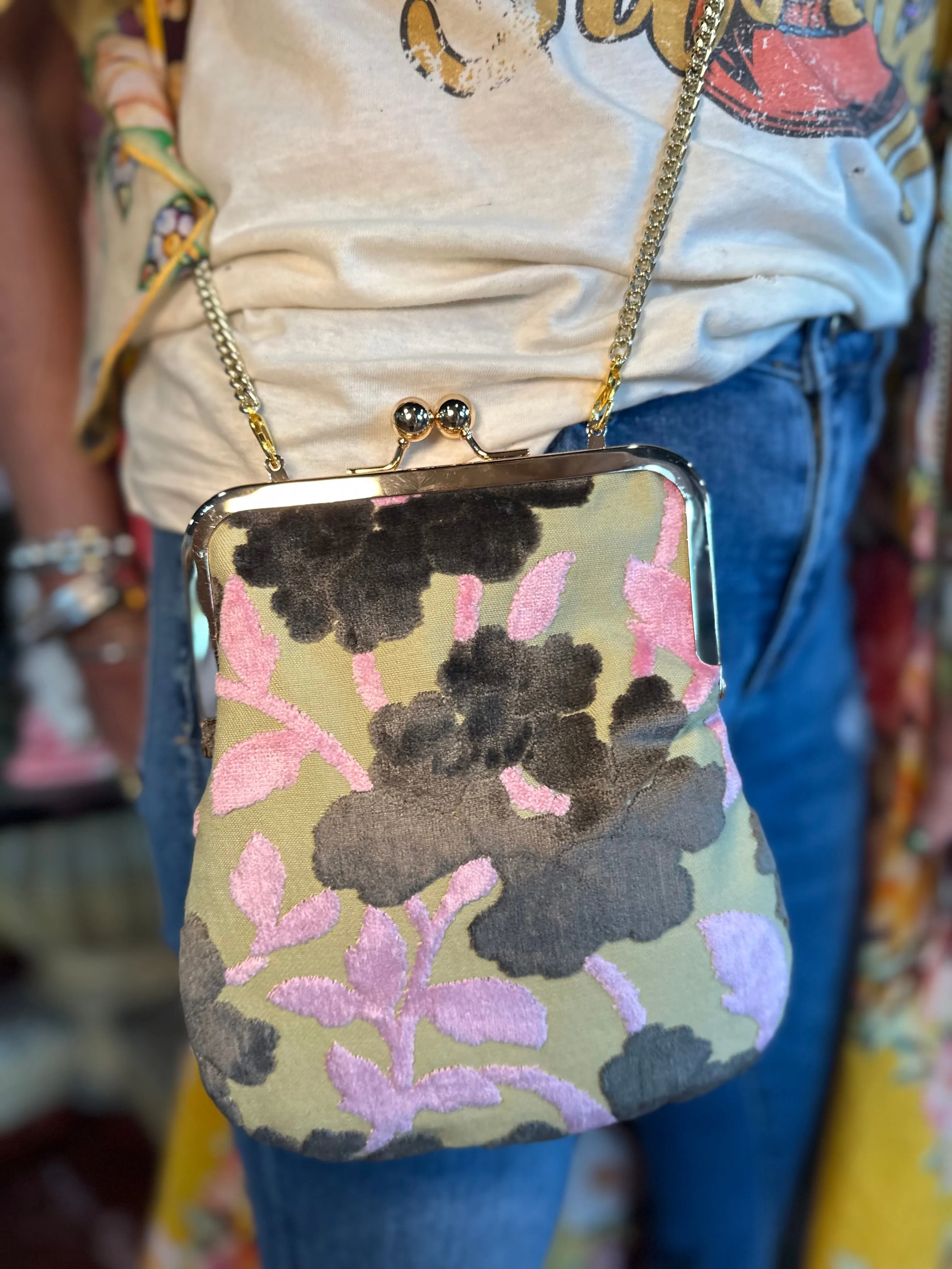 Mimi Crossbody Purse in Grenidine Lily