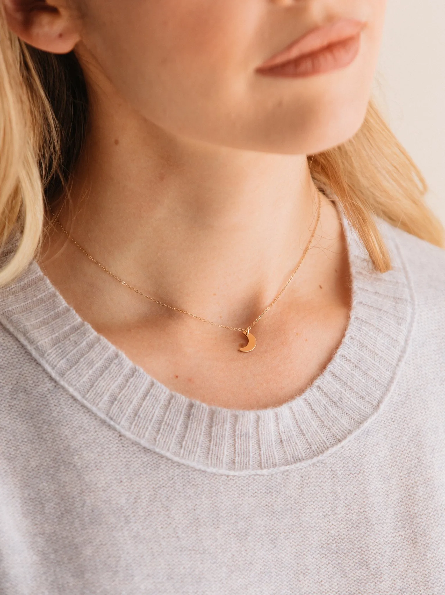 Mini Pendant Necklace