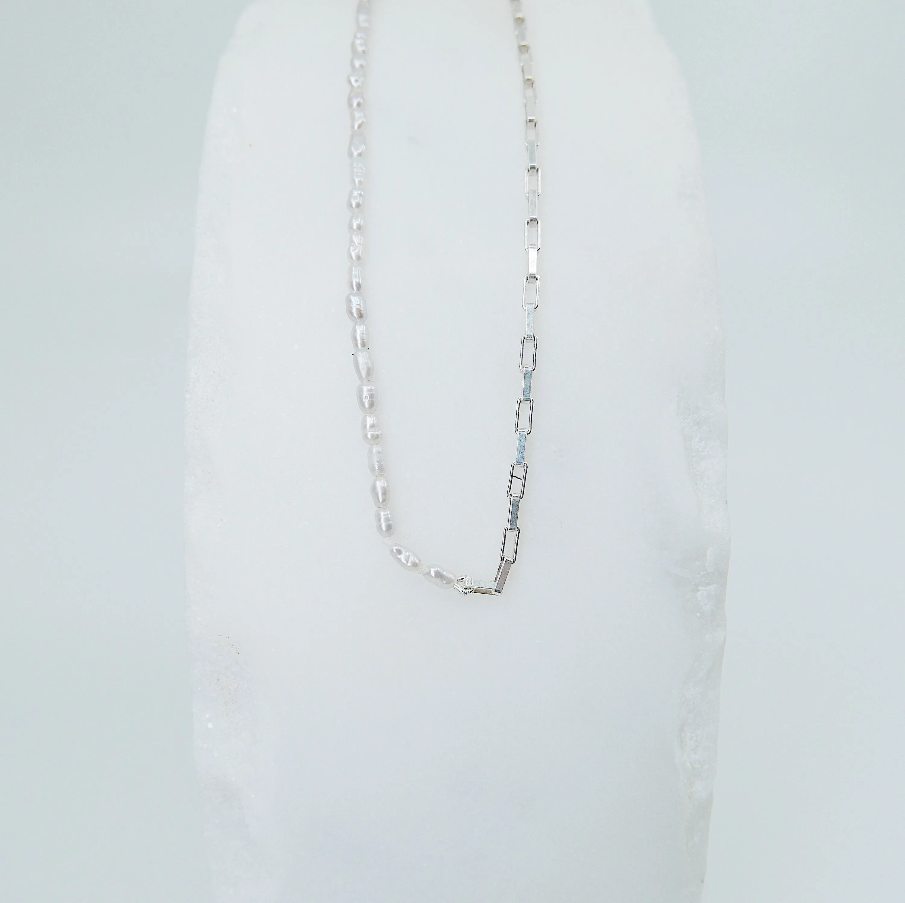 Mini Split Personality Choker
