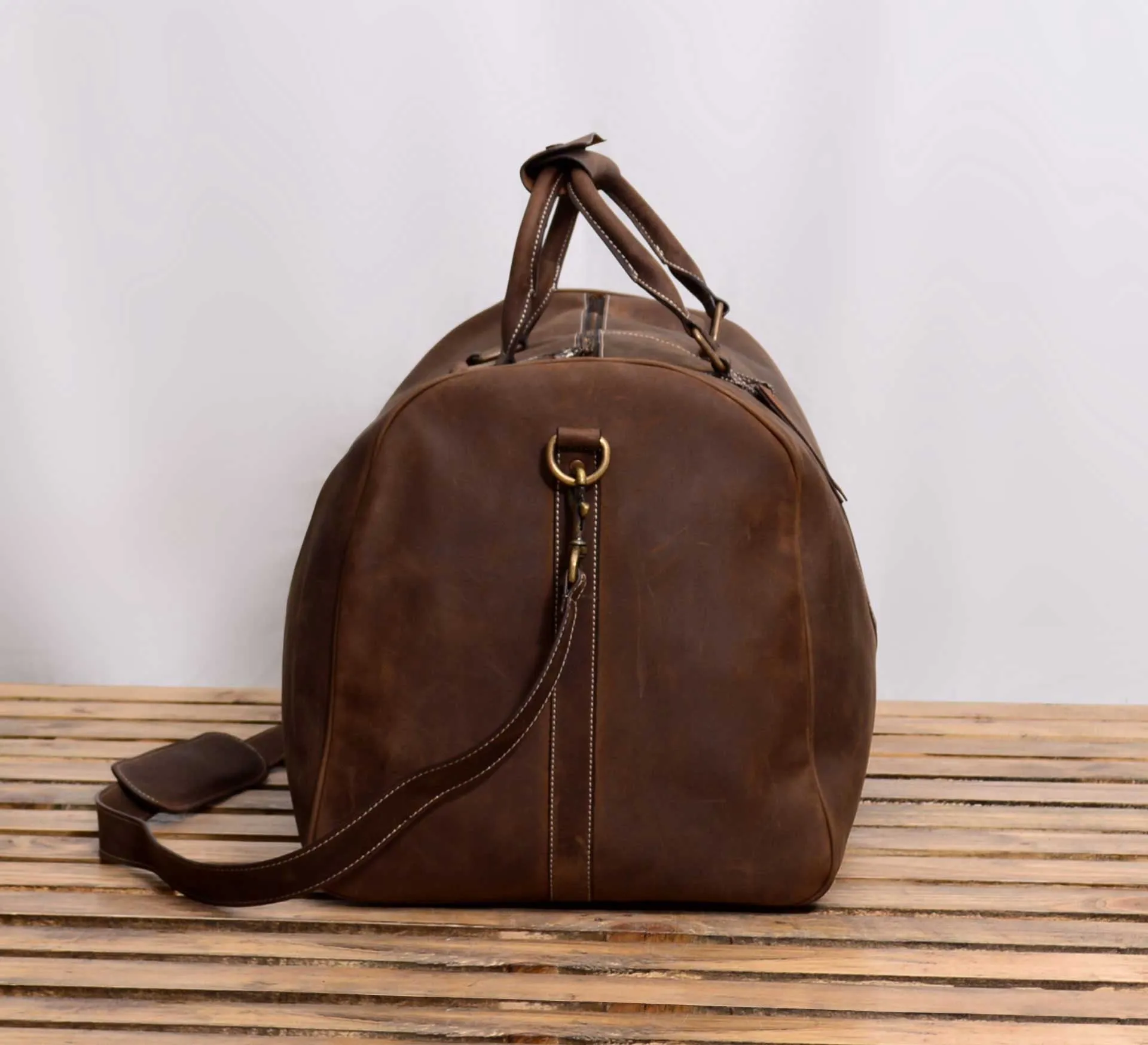 MONT5 Gokina Extra Large Leather Duffle