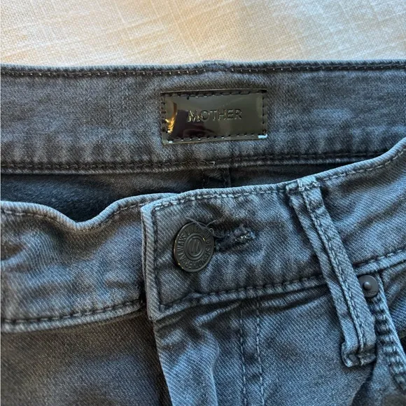 MOTHER Denim The Weekender Flare Jeans