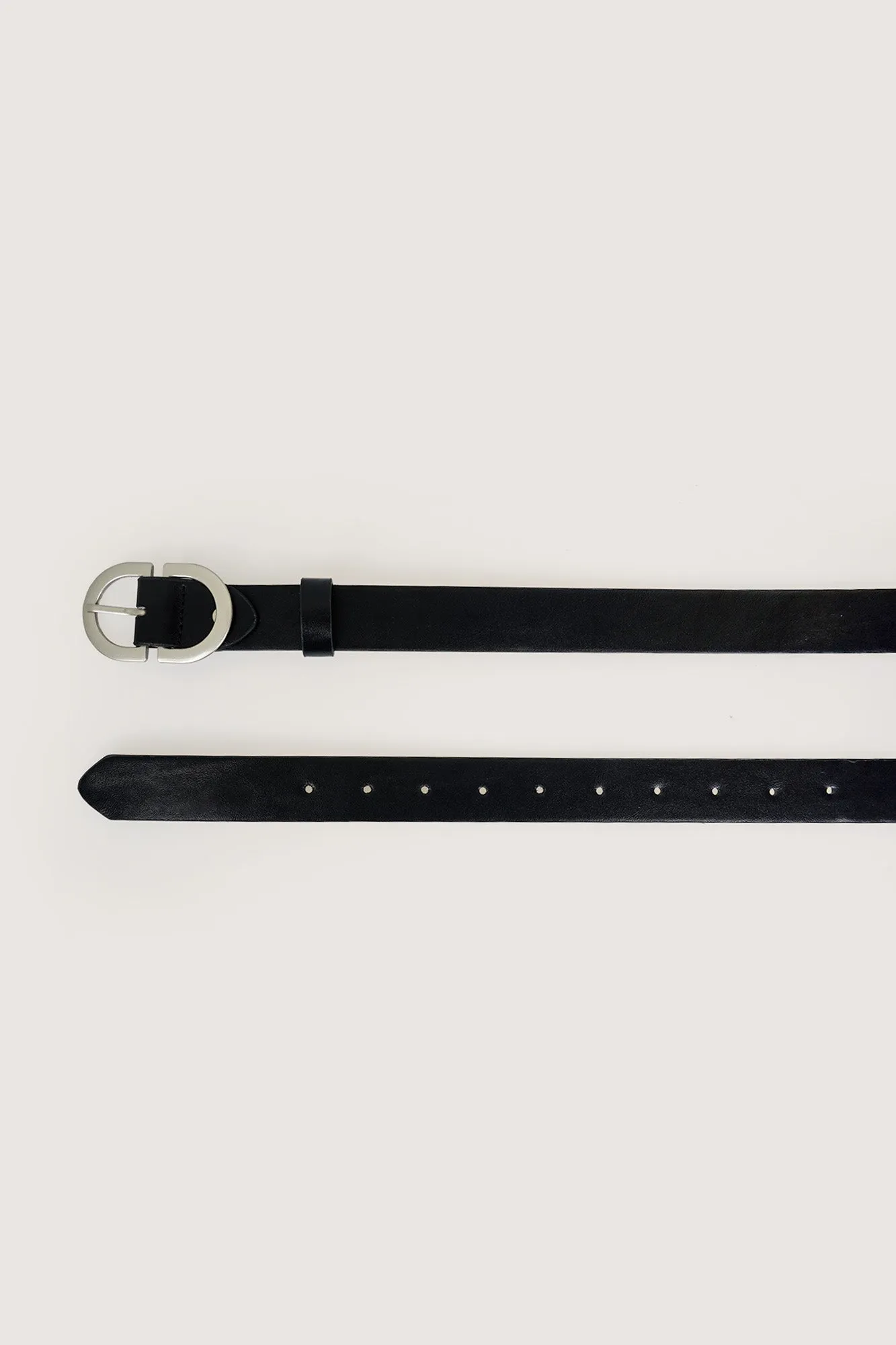 Oval Buckle Belt