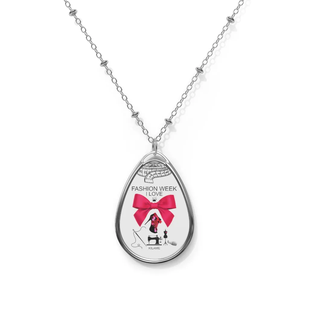 Oval Necklace 'Fashion Week'