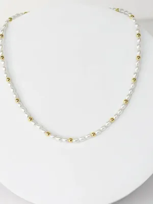 Pearl Detailed Choker