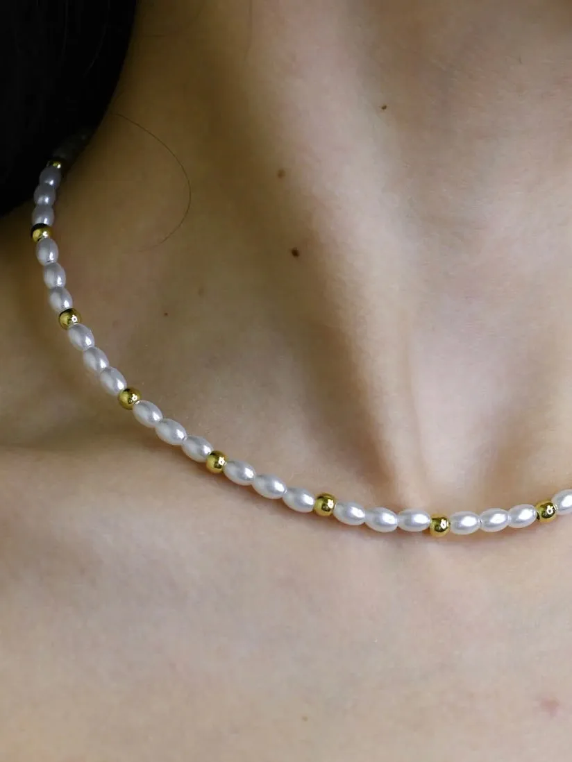 Pearl Detailed Choker