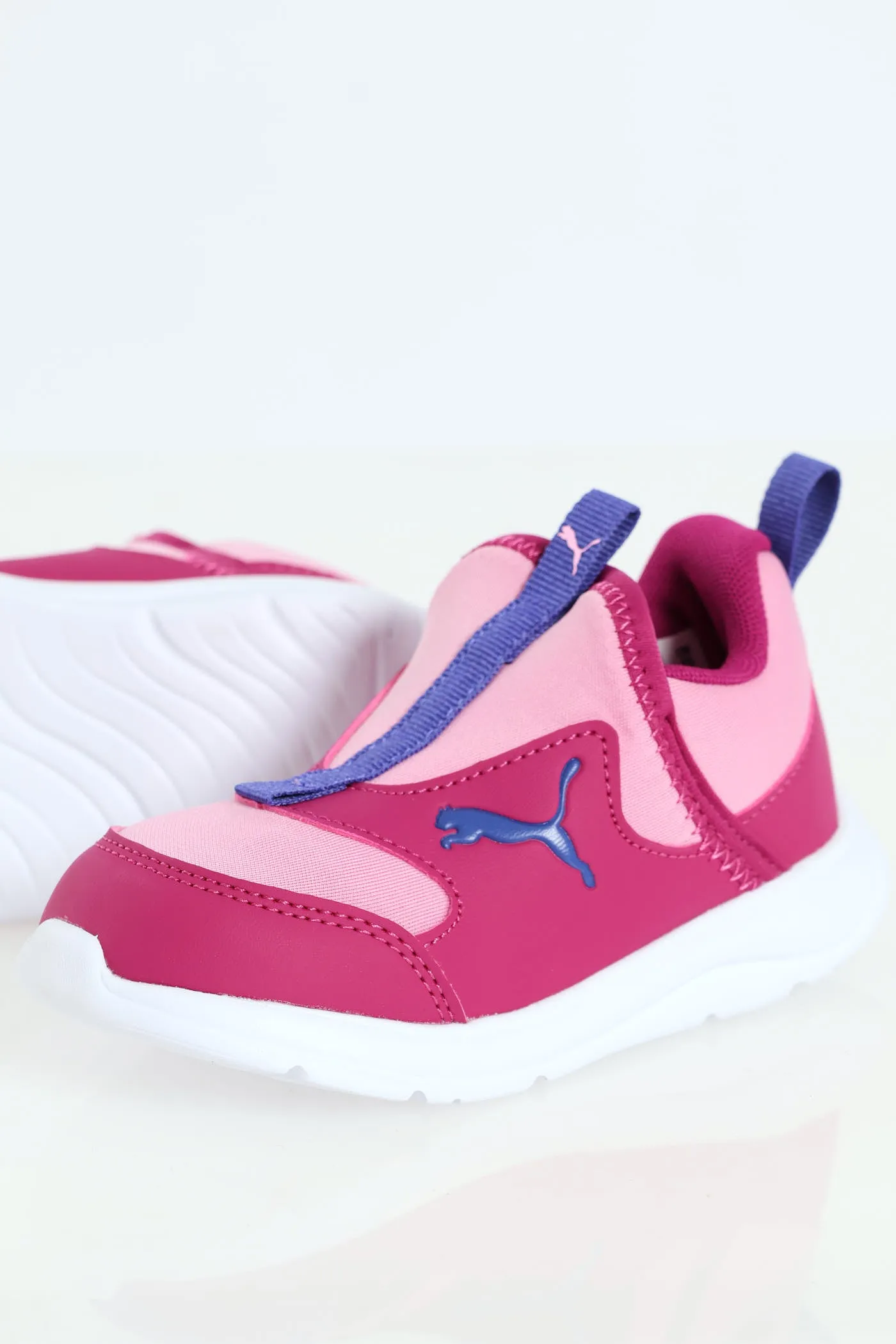 Pre-Girls Fun Racer Slip On Sneaker - Magenta