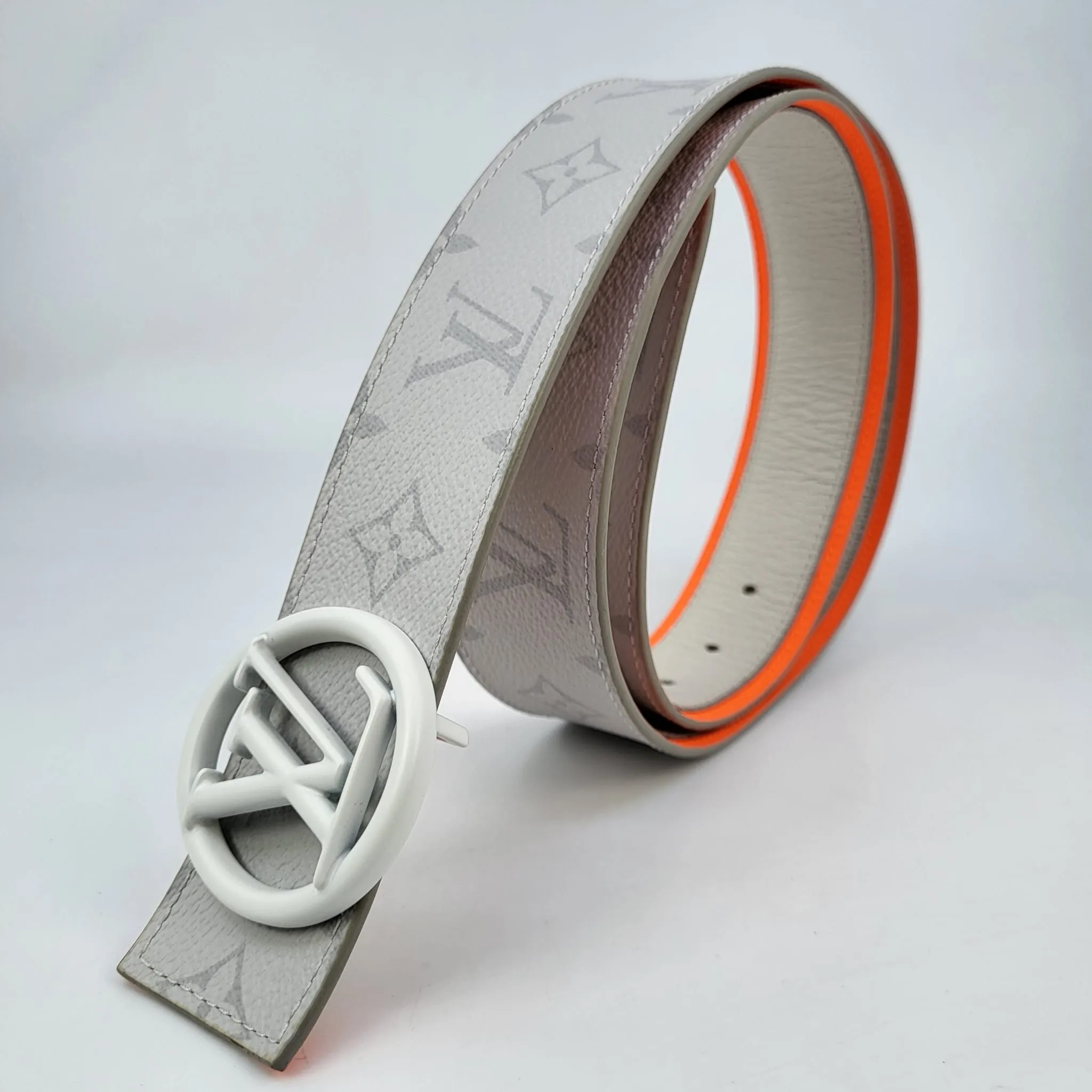 Reversible LV Antarctica White Monogram Circle Belt