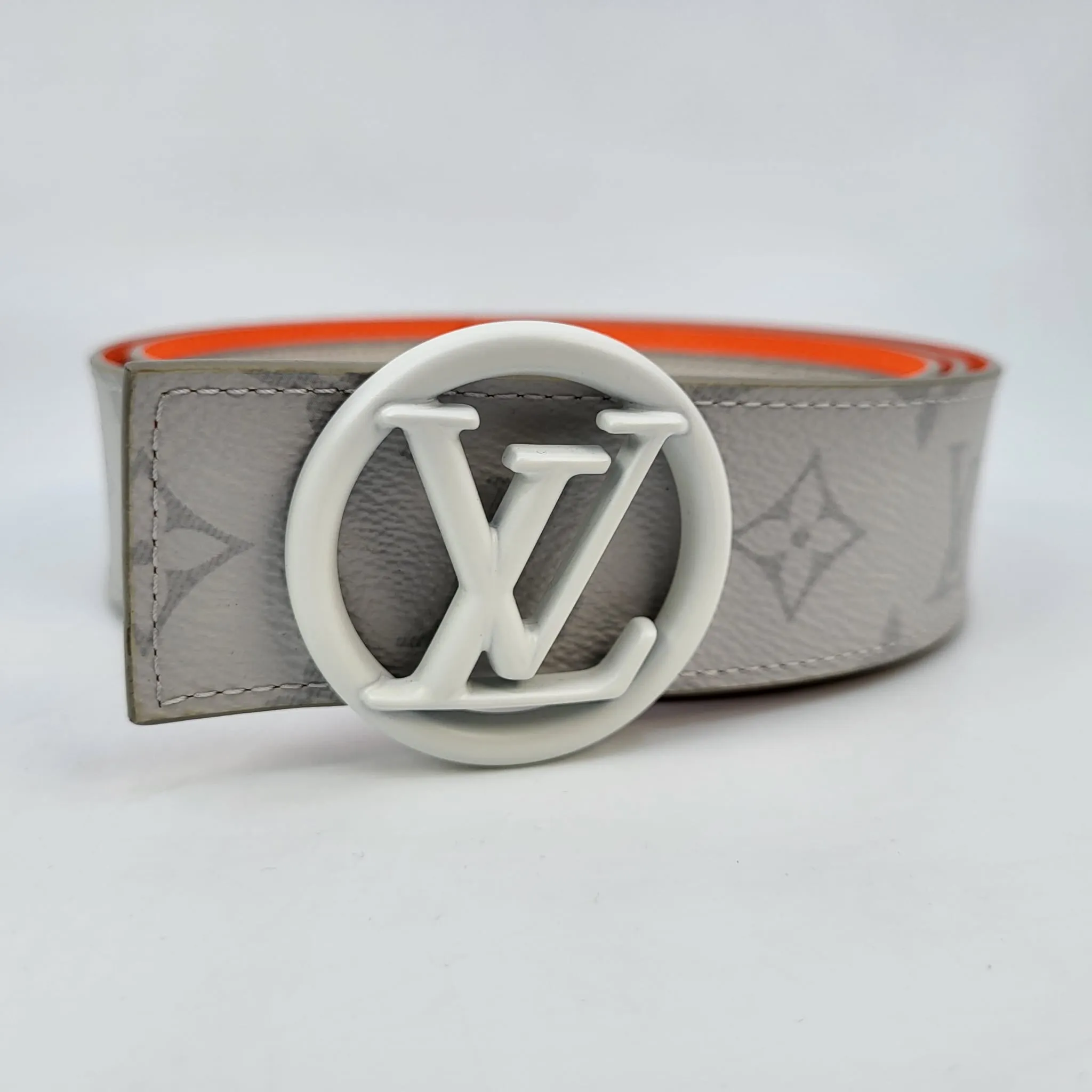 Reversible LV Antarctica White Monogram Circle Belt