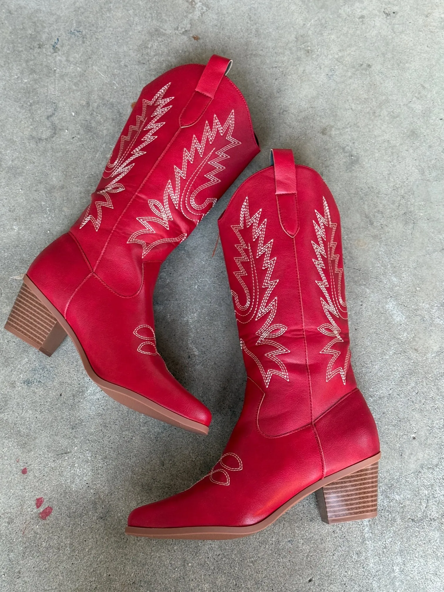 Rosanne Western CowGirl Faux Leather Boots in Red