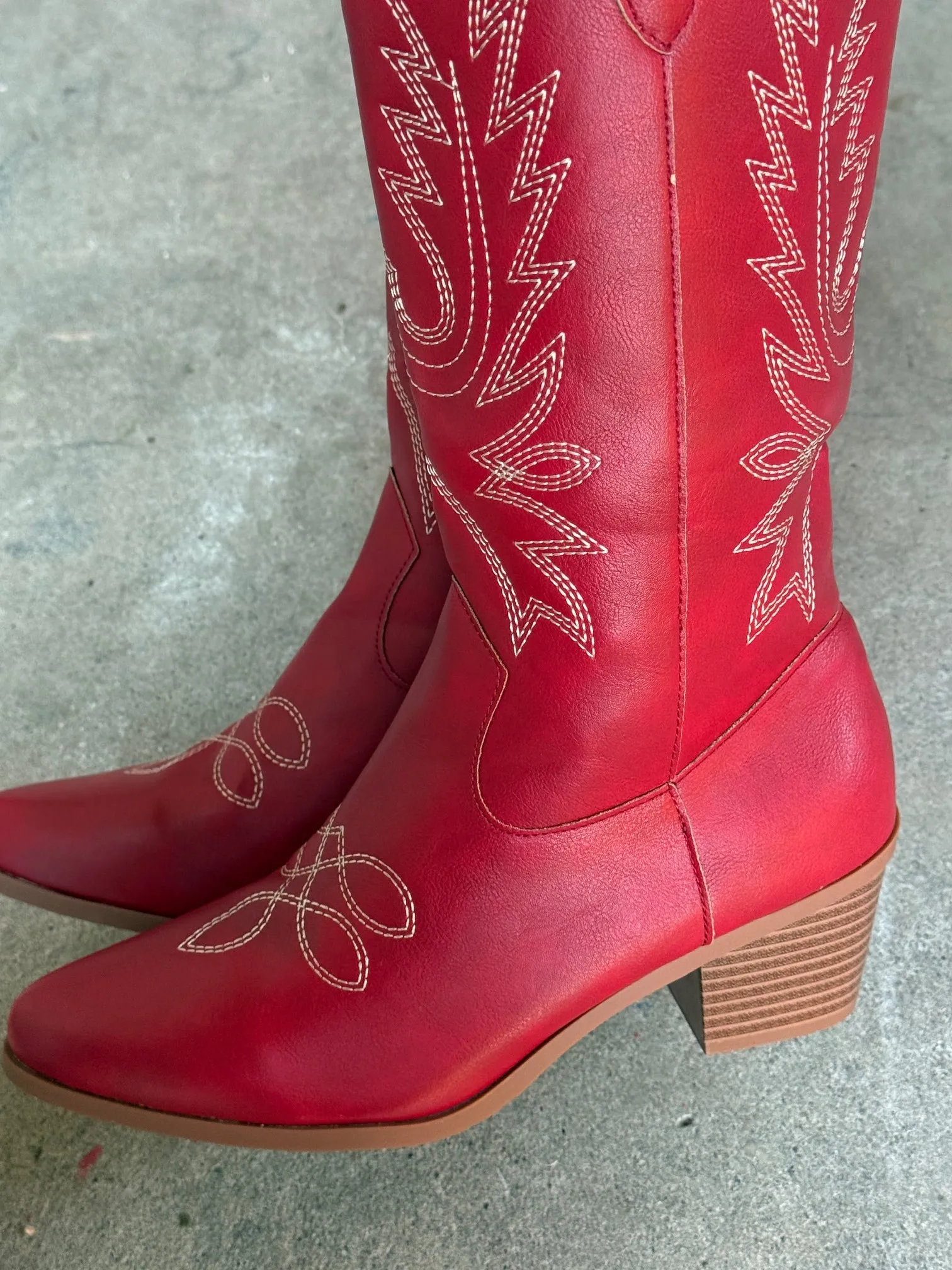 Rosanne Western CowGirl Faux Leather Boots in Red