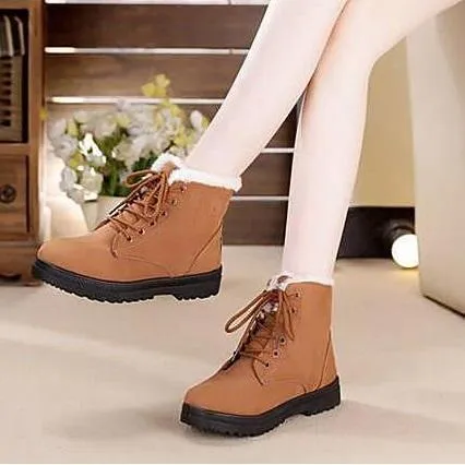 Snow Flocking Boots