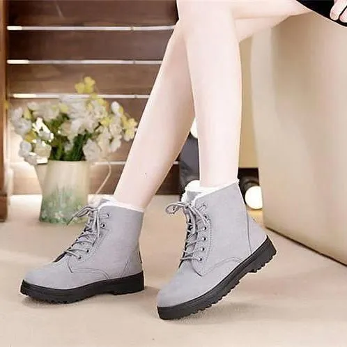 Snow Flocking Boots