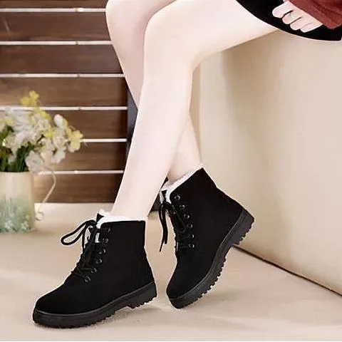 Snow Flocking Boots