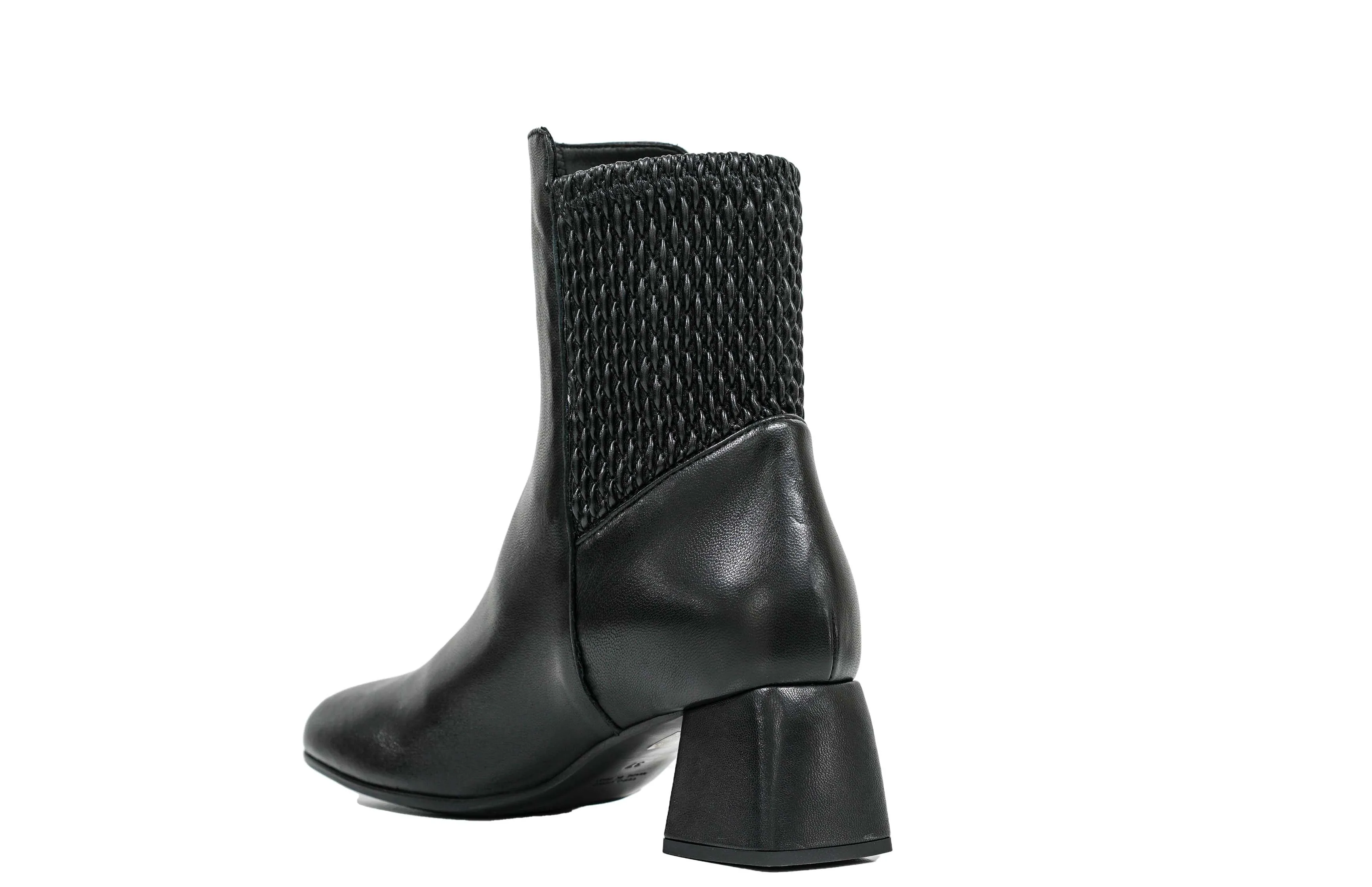 Stefano Stefani Women's Black Leather Zip Ankle Boot 6652 40% OFF