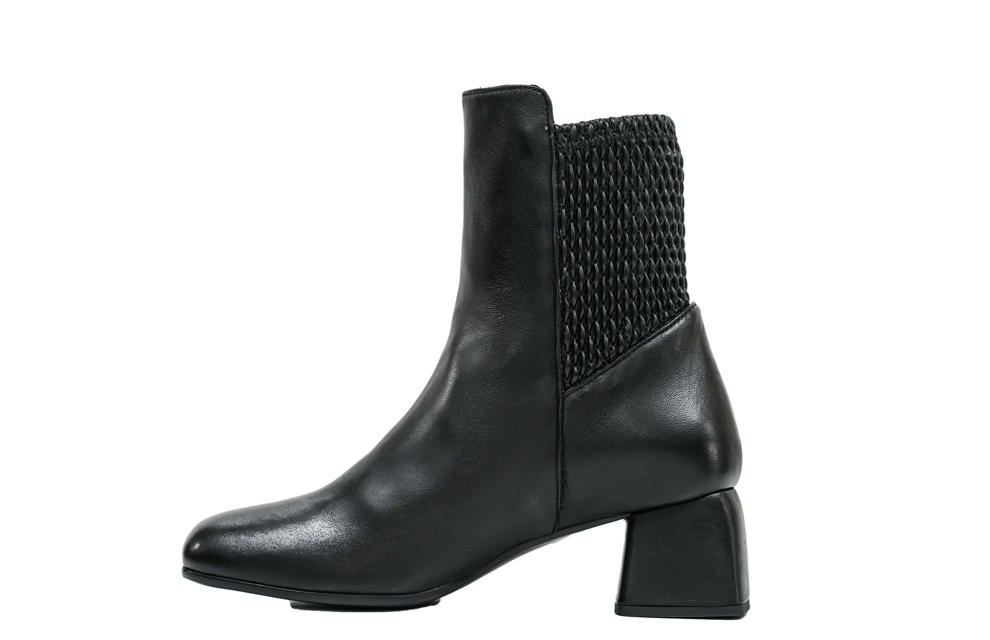 Stefano Stefani Women's Black Leather Zip Ankle Boot 6652 40% OFF